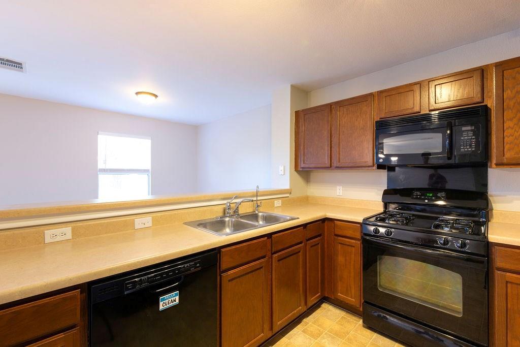 5816 Abby Ann Ln, Austin, TX 78747