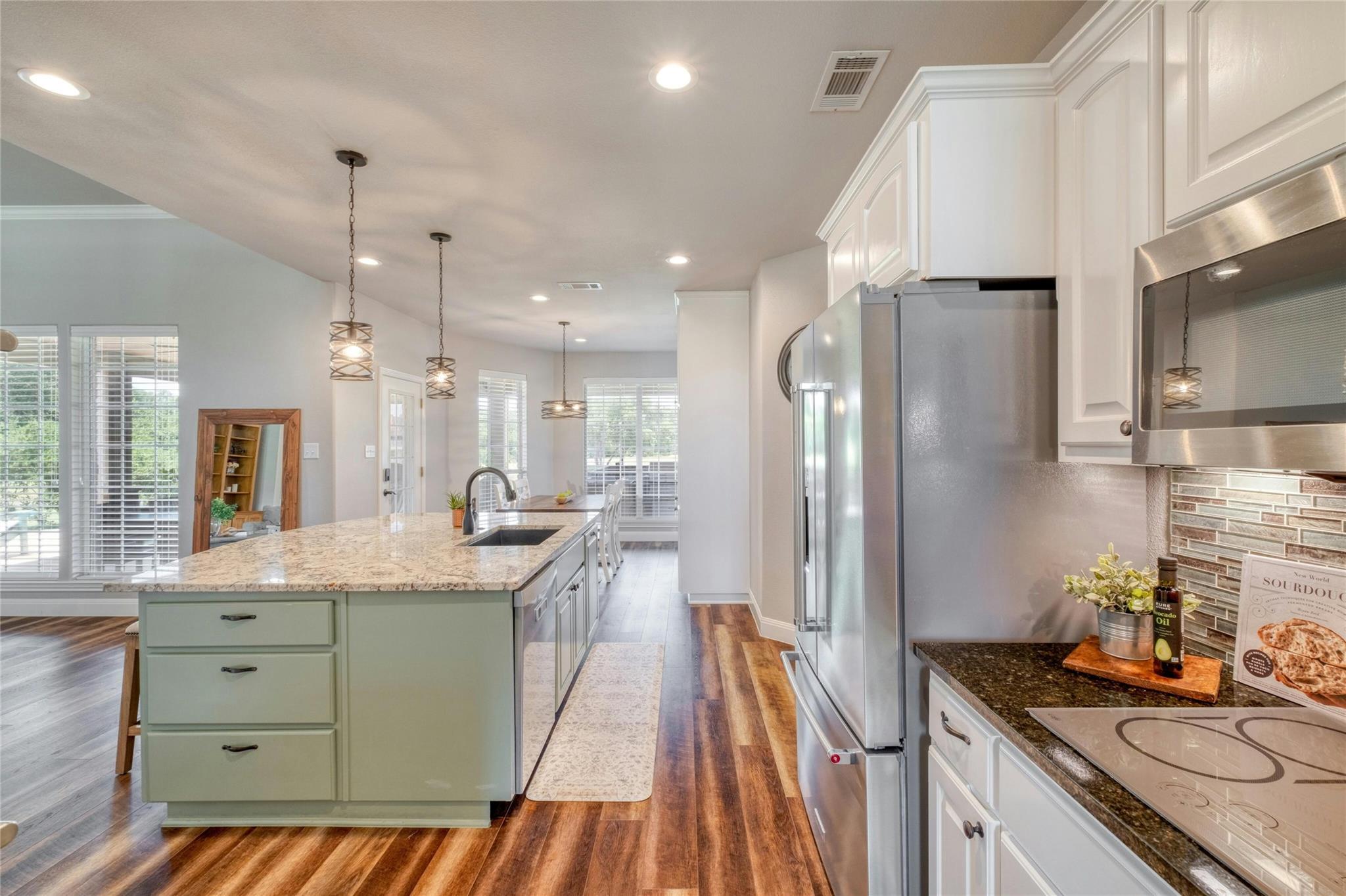 328 Palomino Pl, Liberty Hill, TX 78642