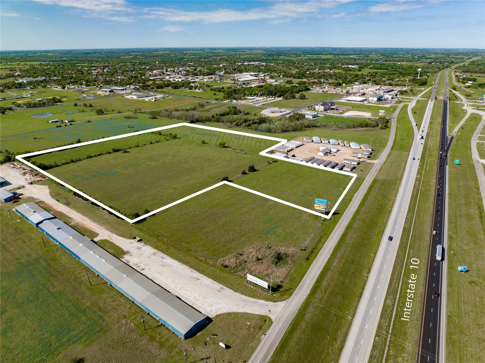 801 Huser Blvd, Schulenburg, TX 78956