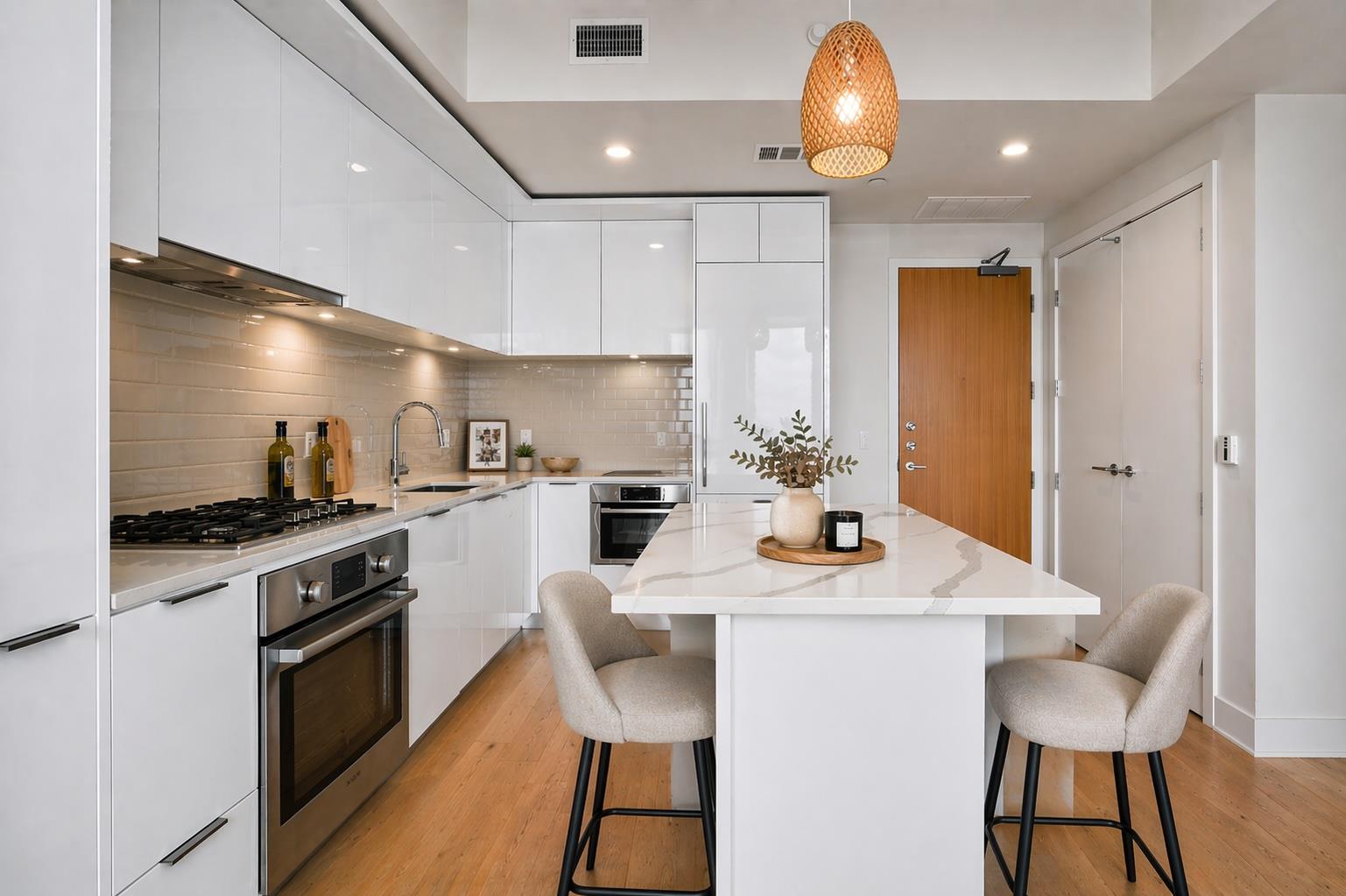 44 East Ave # 2509, Austin, TX 78701