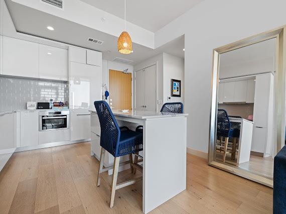 44 East Ave # 2509, Austin, TX 78701