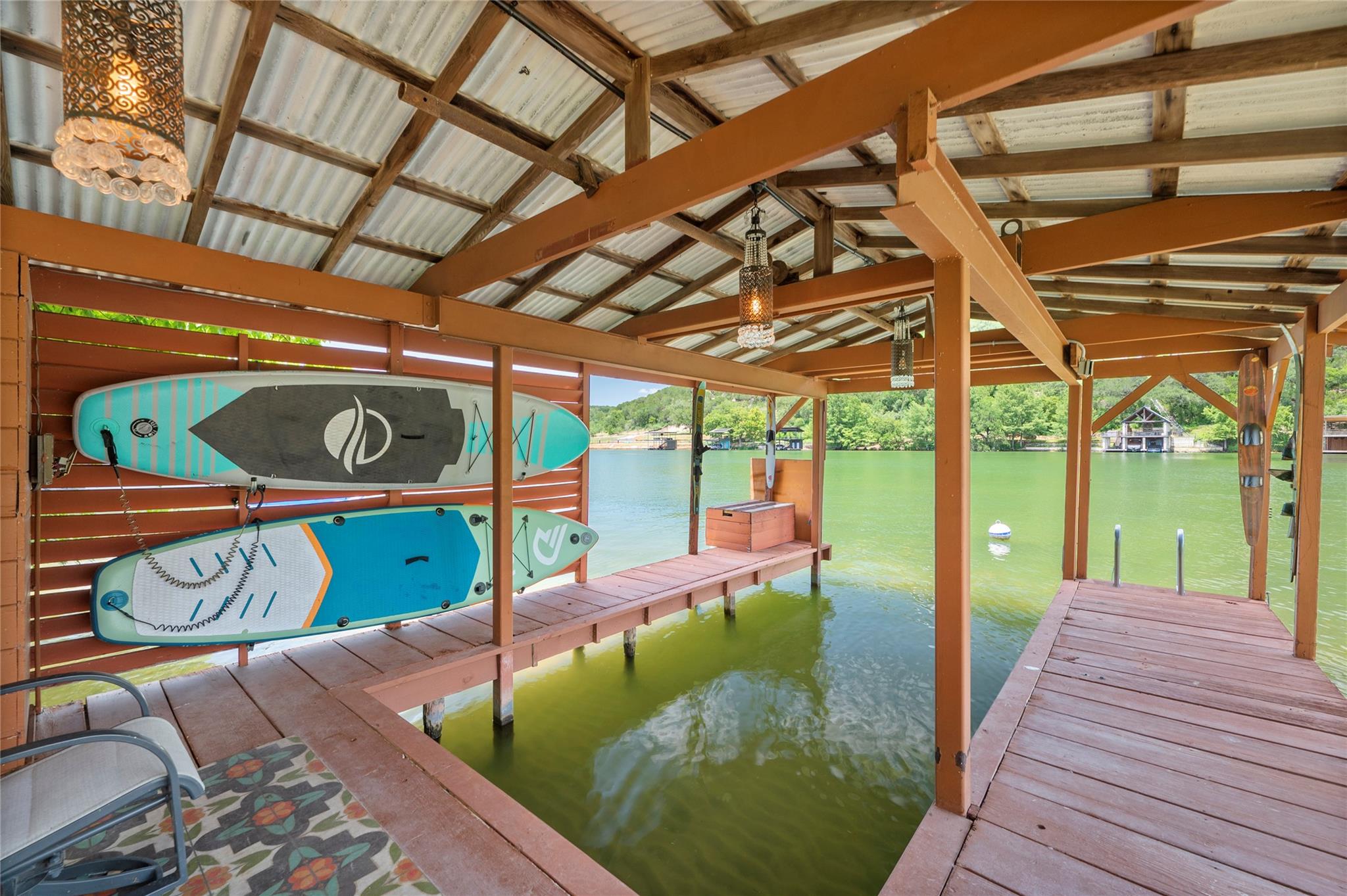 3100 Edgewater Dr, Austin, TX 78733