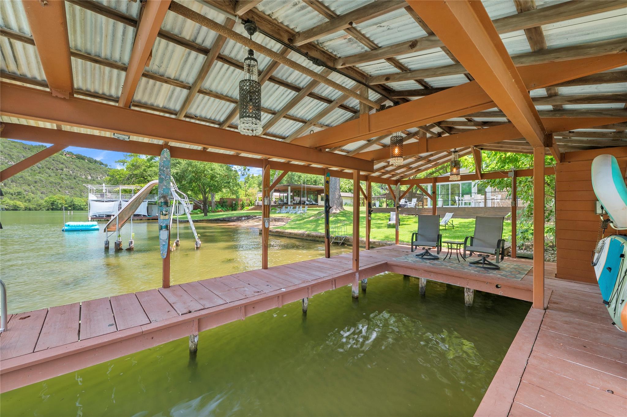 3100 Edgewater Dr, Austin, TX 78733