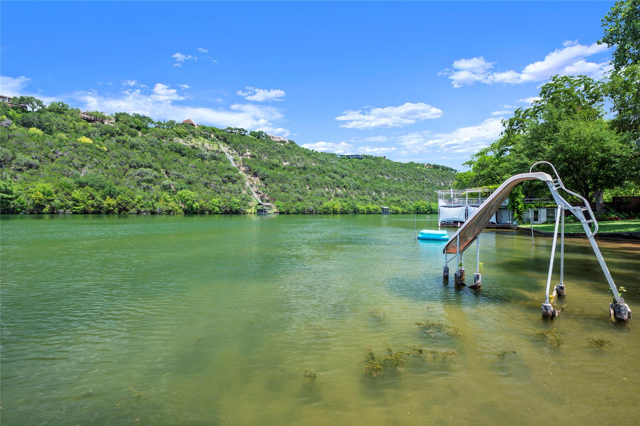 3100 Edgewater Dr, Austin, TX 78733