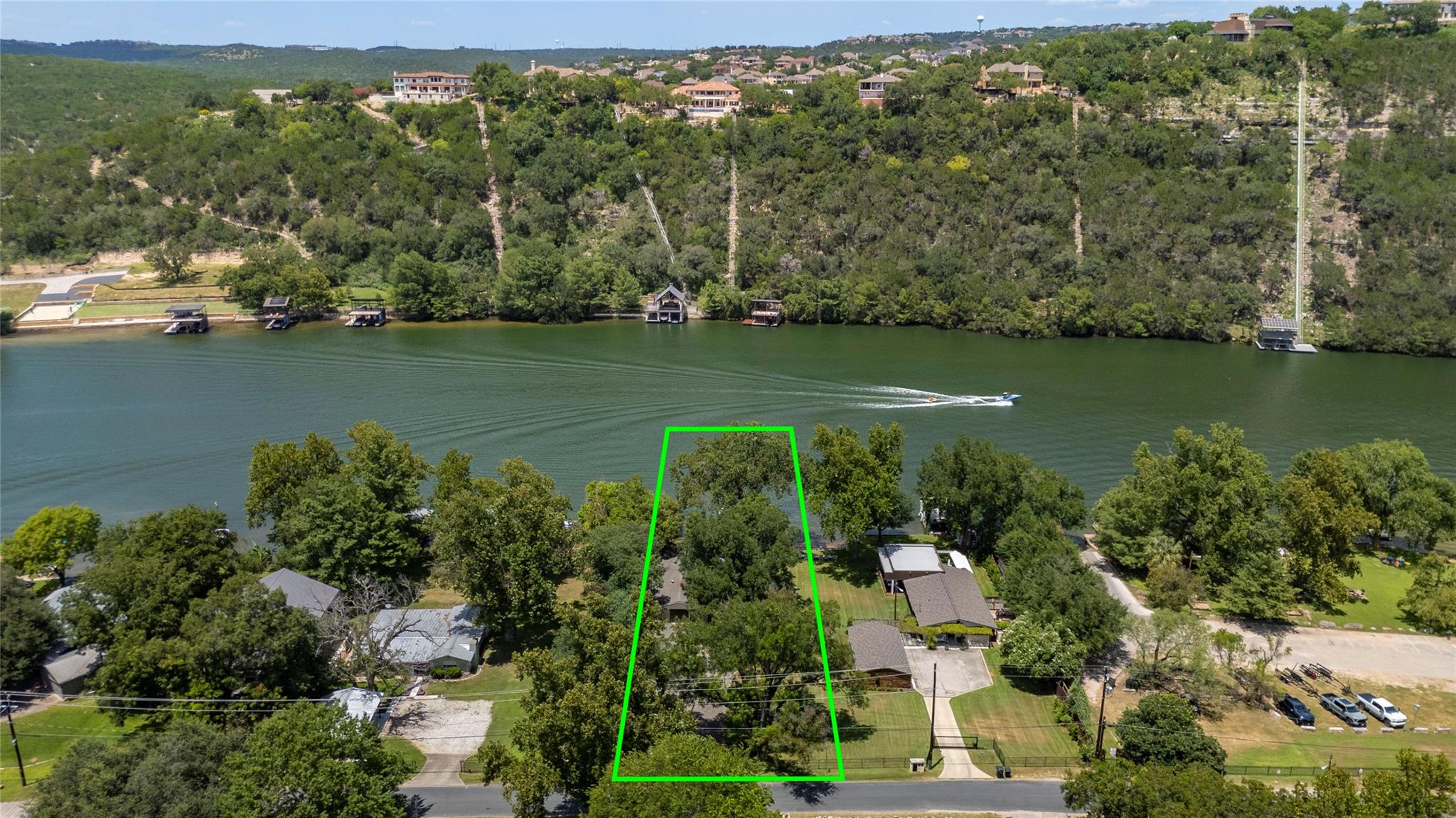 3100 Edgewater Dr, Austin, TX 78733