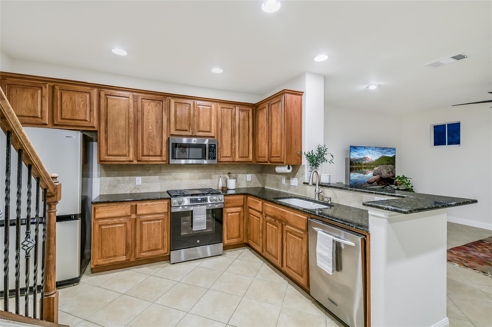 3406 Menchaca Rd # 33, Austin, TX 78704