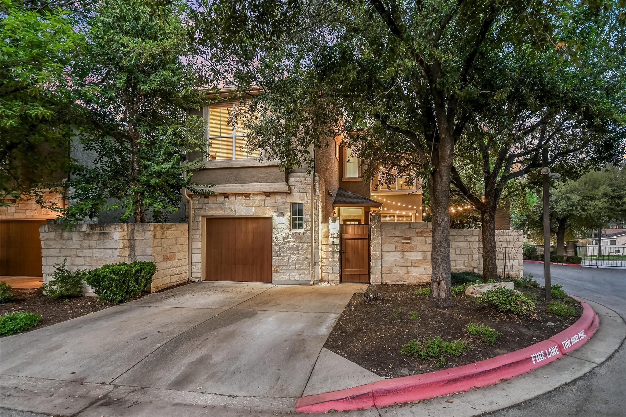 3406 Menchaca Rd # 33, Austin, TX 78704