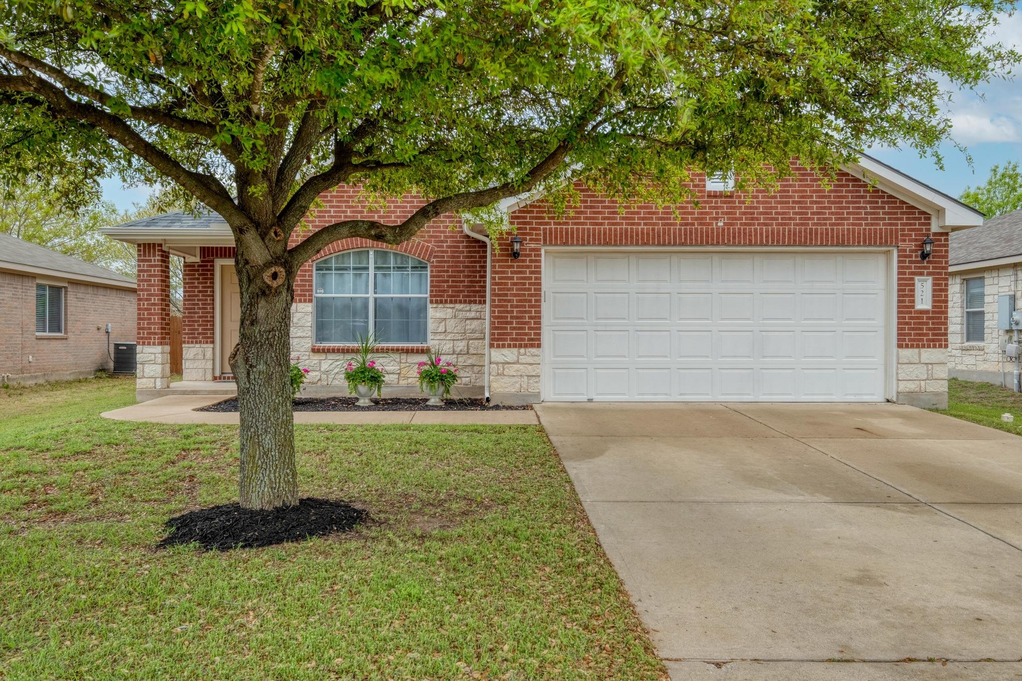 521 Mackenzie Way, Leander, TX 78641