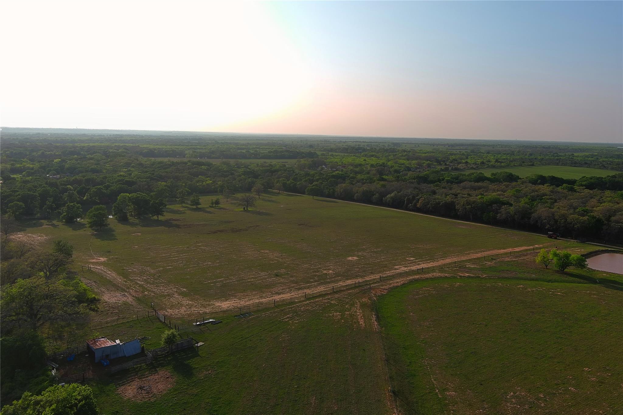 3223 Old Kelley Rd, Lockhart, TX 78644