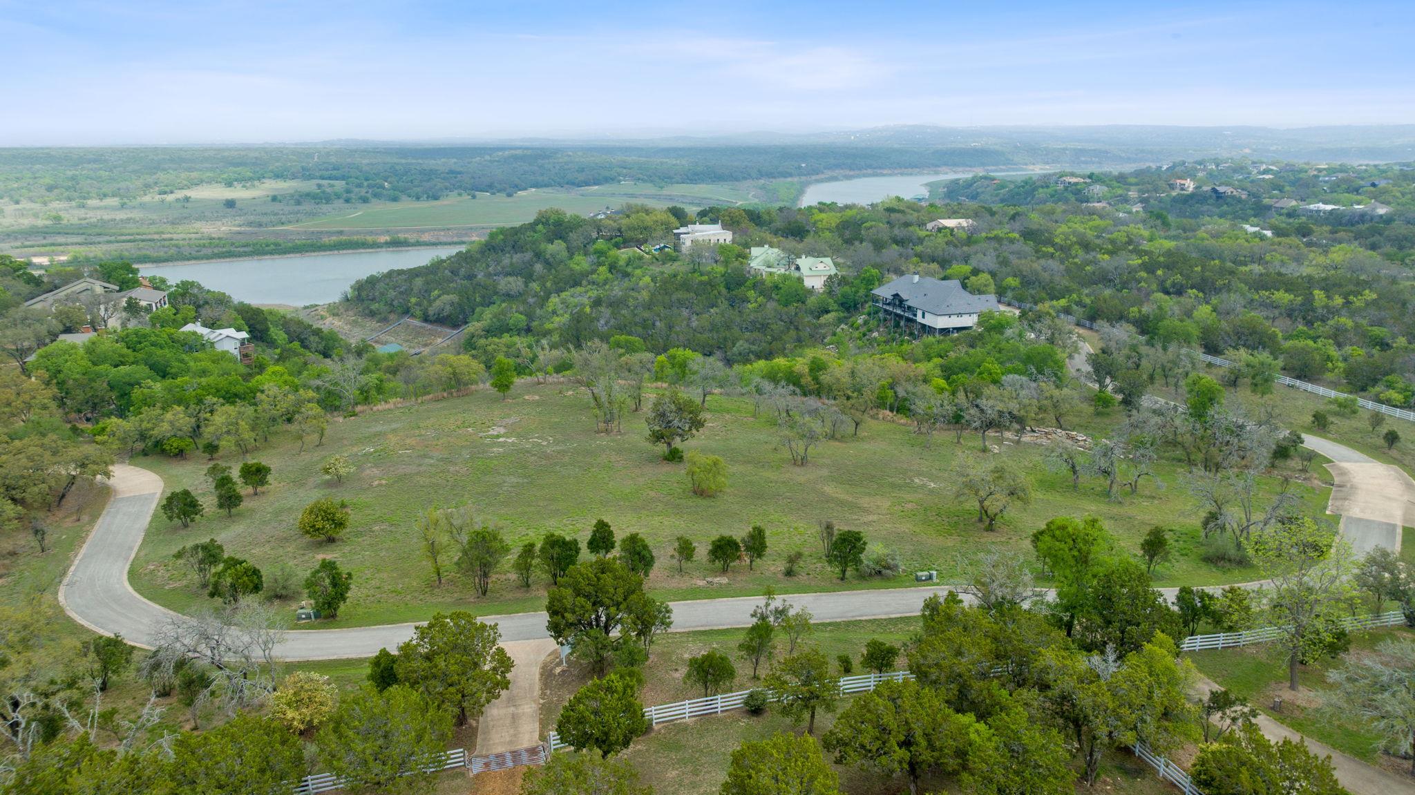 100 & 200 Contrails Way, Spicewood, TX 78669
