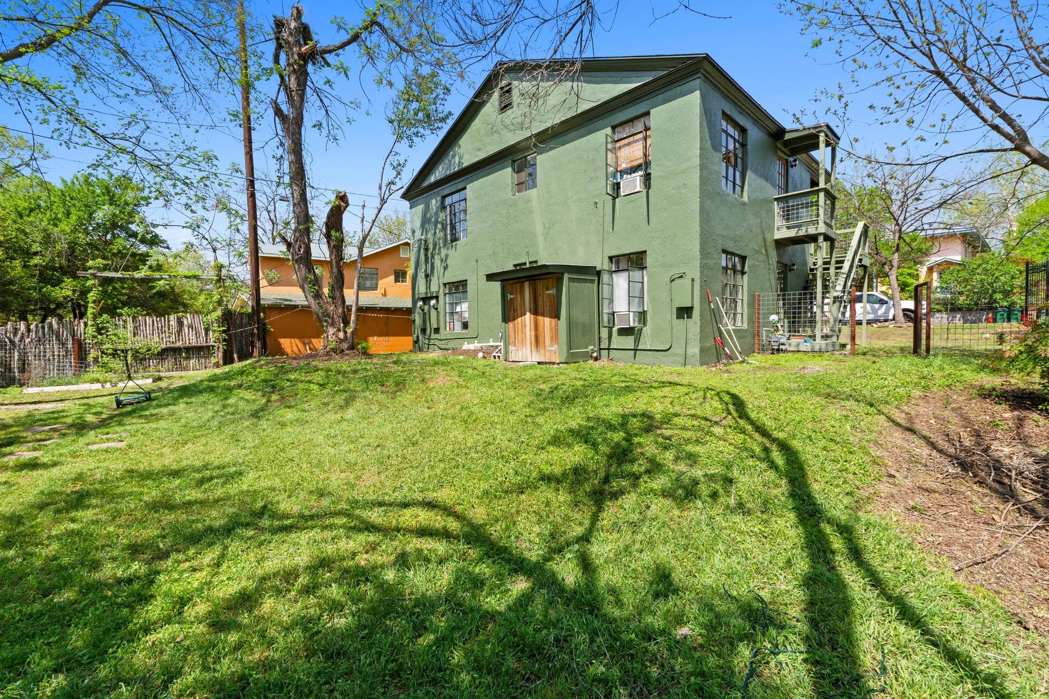 1403 Ashwood Rd, Austin, TX 78722