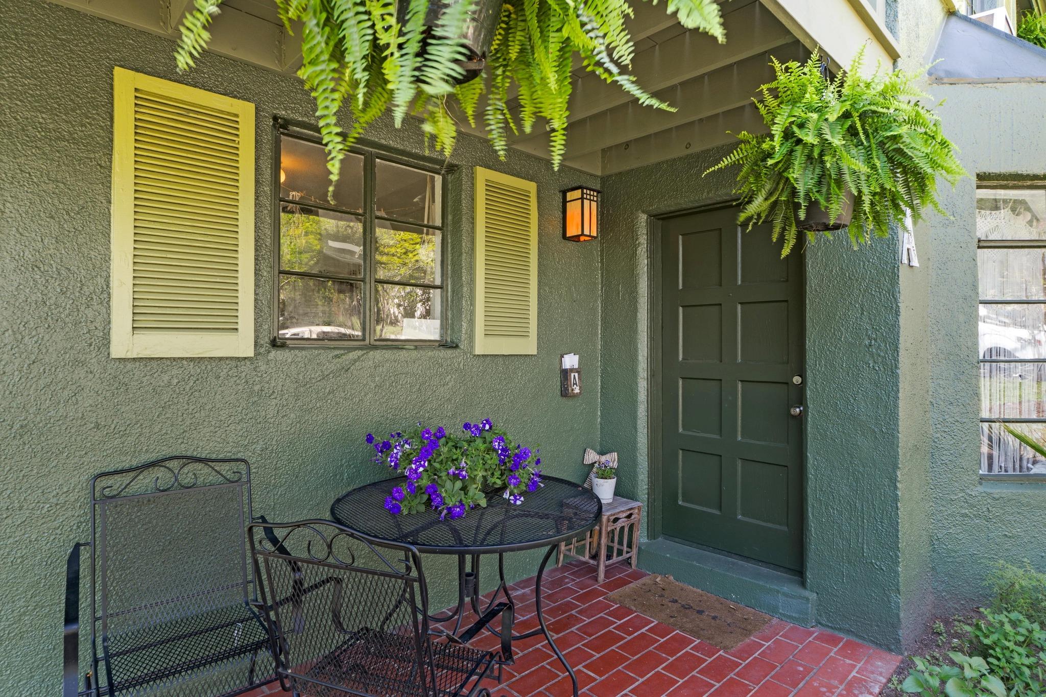 1403 Ashwood Rd, Austin, TX 78722