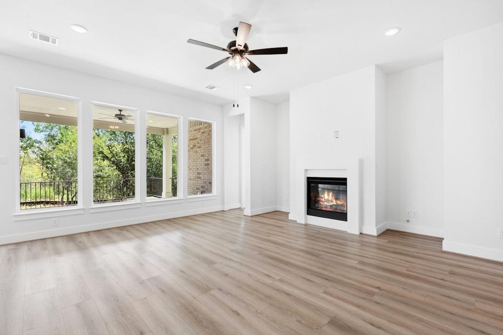 107 Red Kite Cv, Cedar Creek, TX 78612