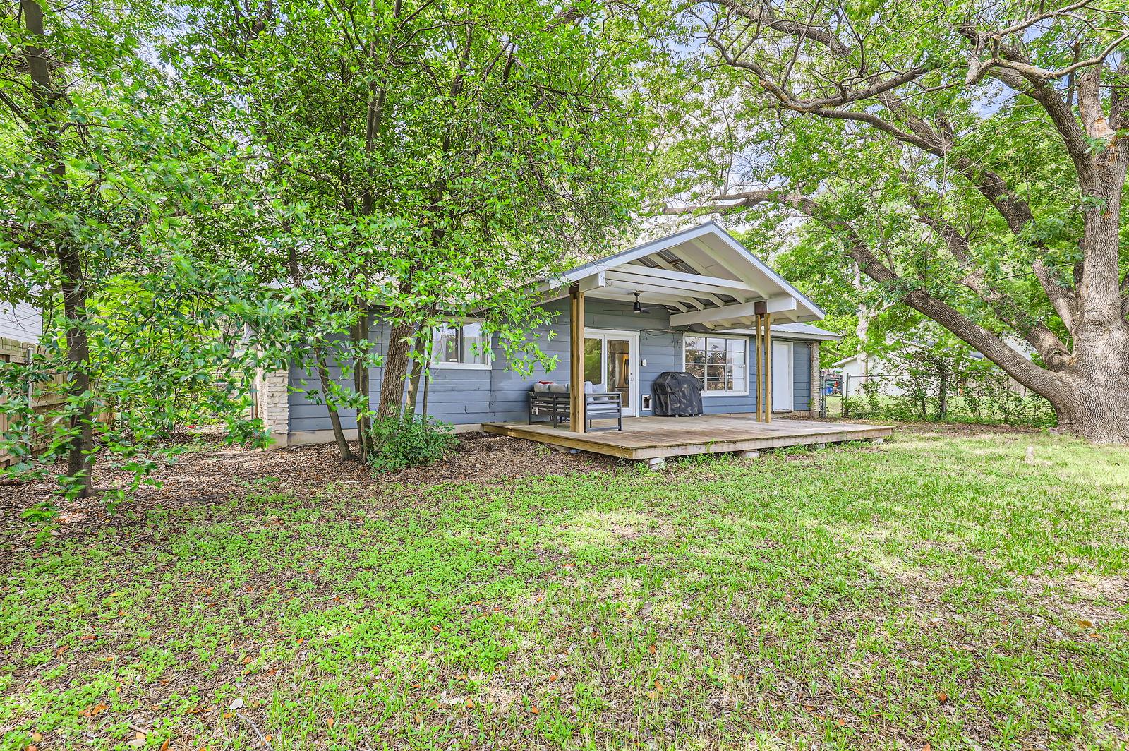 906 Hermitage Dr, Austin, TX 78753