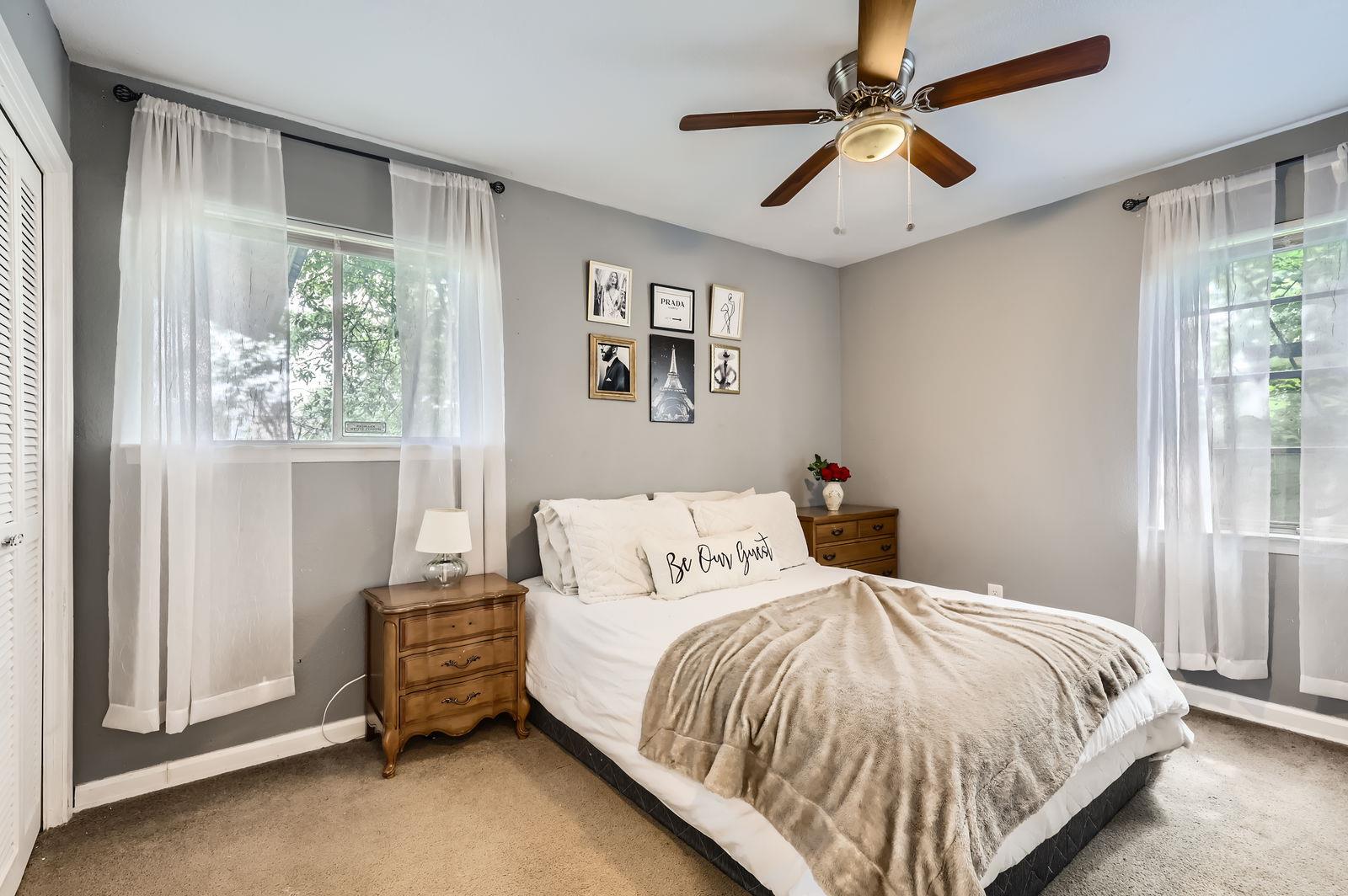 906 Hermitage Dr, Austin, TX 78753