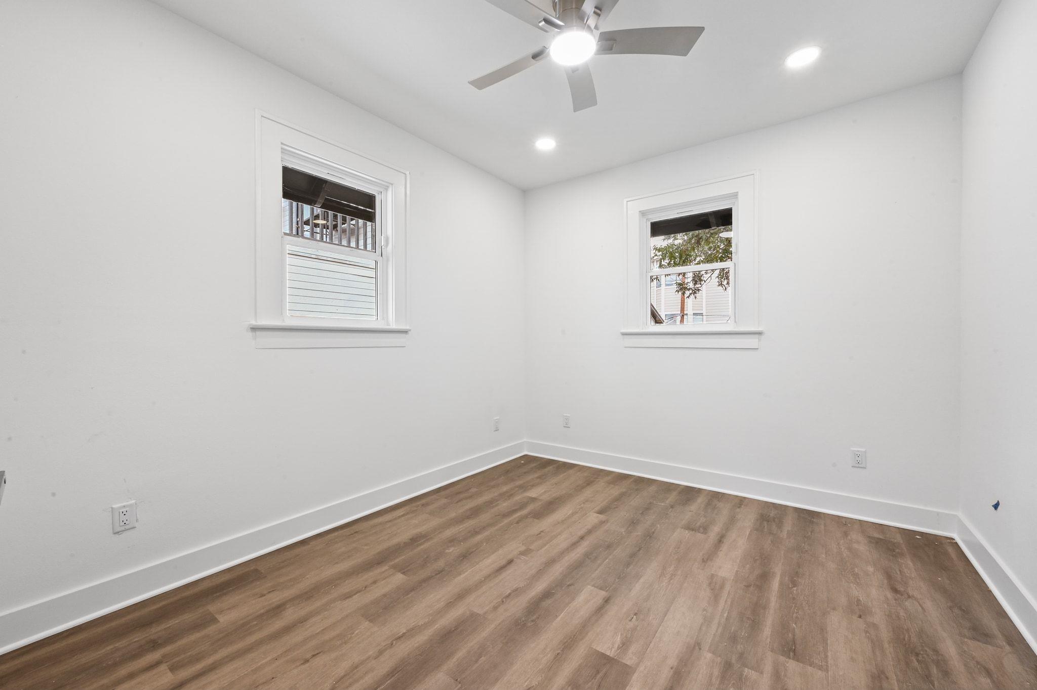 910 W 22nd 1/2 St, Austin, TX 78705