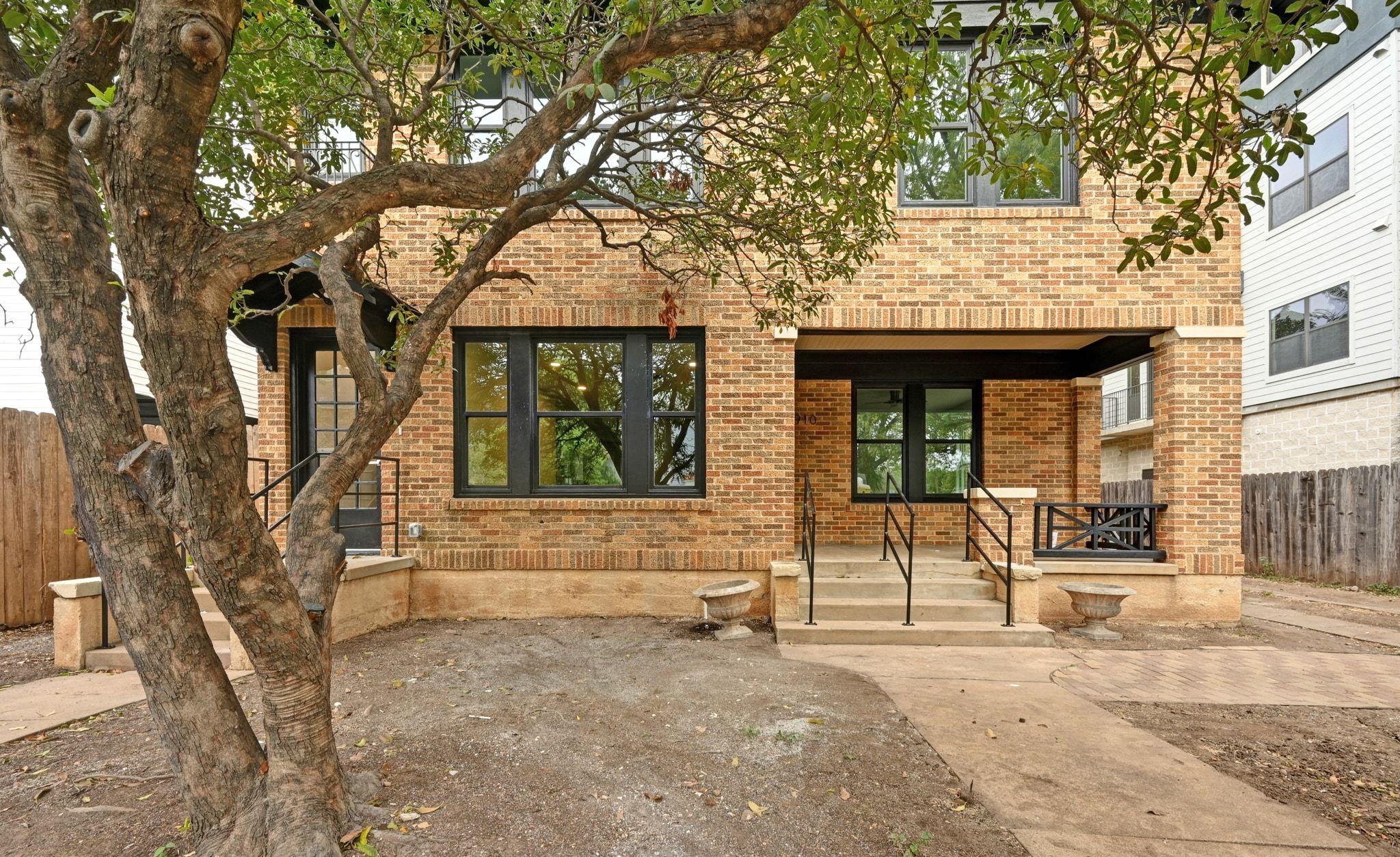 910 W 22nd 1/2 St, Austin, TX 78705