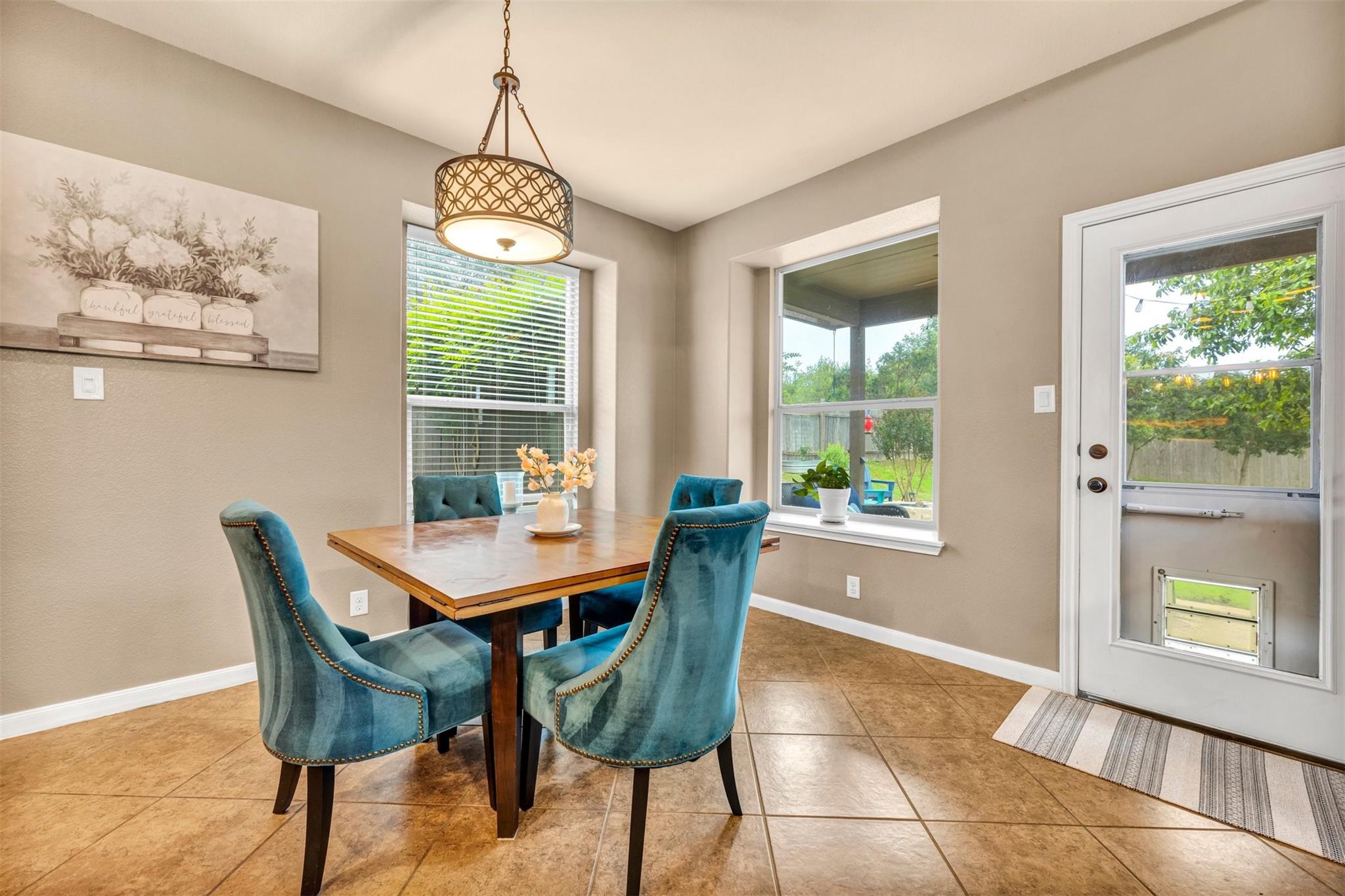 18003 Linkhill Dr, Dripping Springs, TX 78620