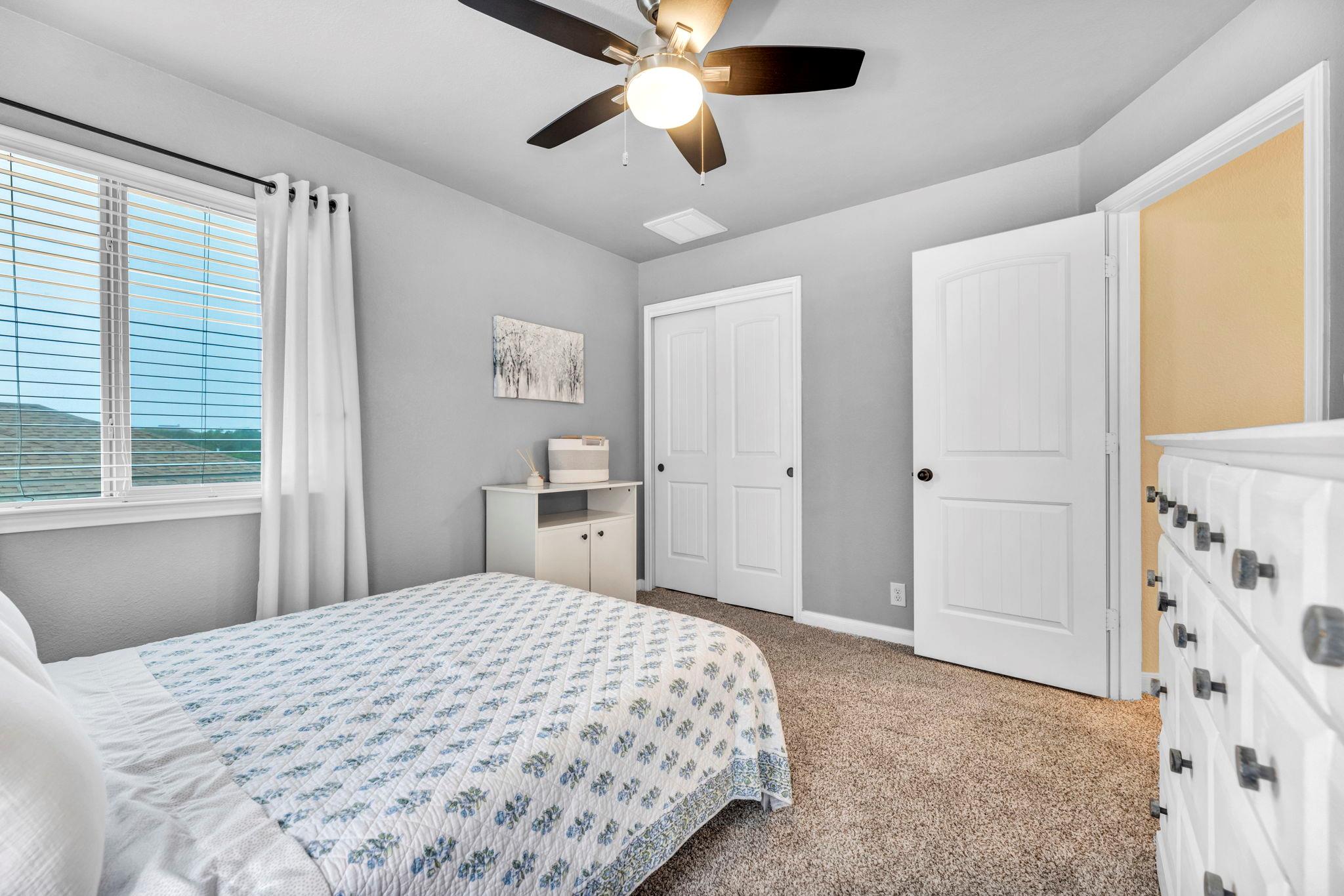 18003 Linkhill Dr, Dripping Springs, TX 78620