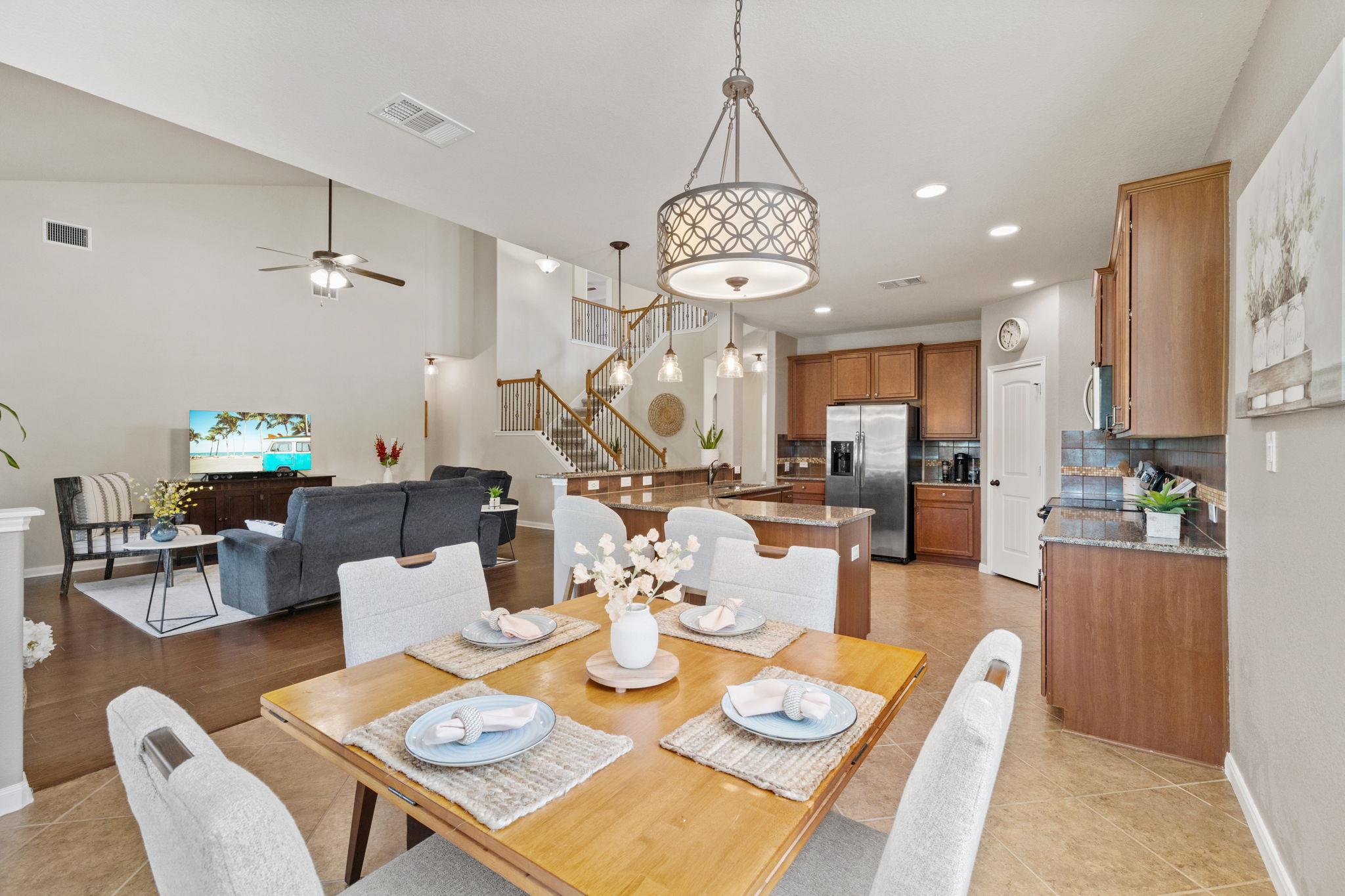 18003 Linkhill Dr, Dripping Springs, TX 78620