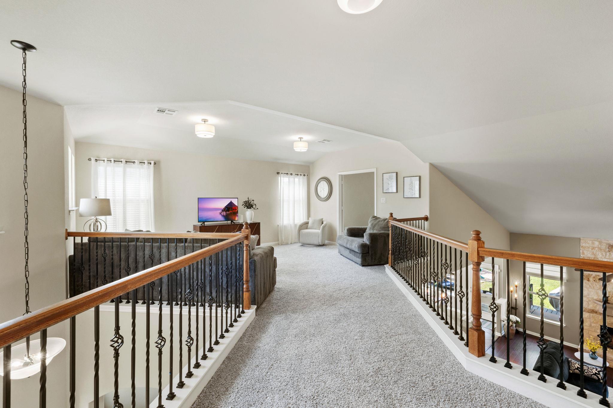 18003 Linkhill Dr, Dripping Springs, TX 78620