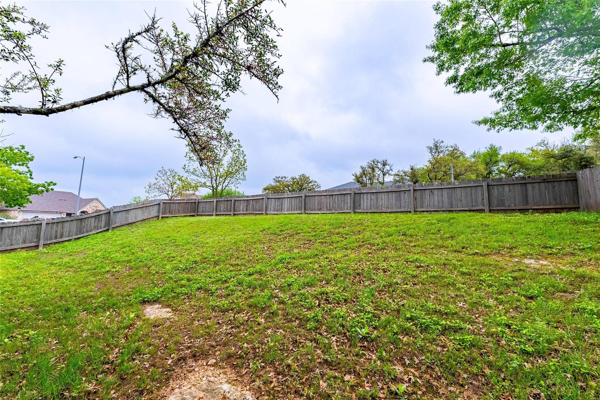 8101 Landsman Dr, Austin, TX 78736