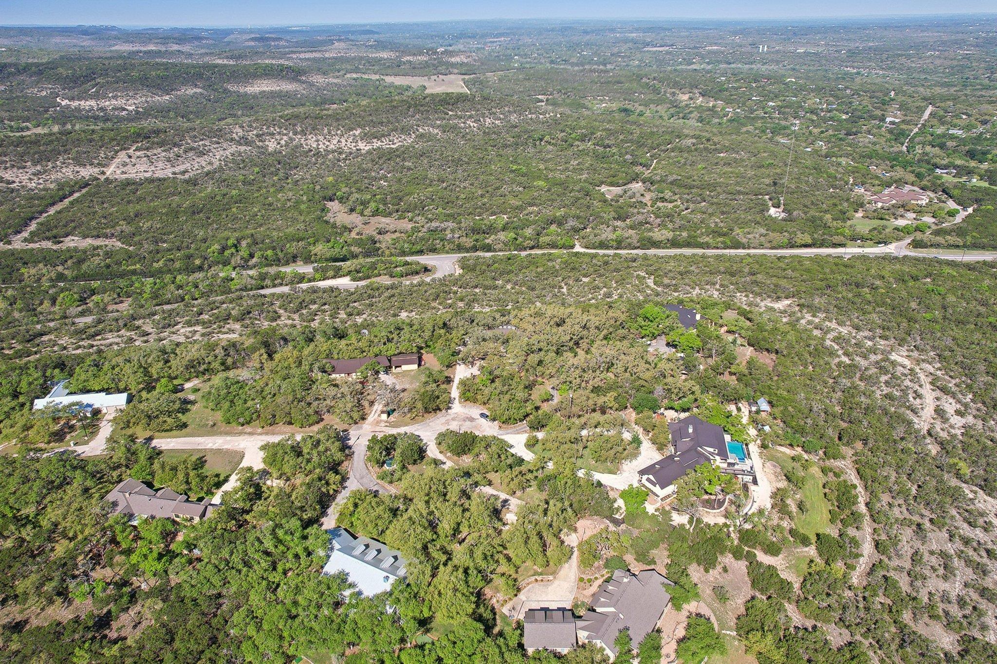 101 Mesa Dr, Wimberley, TX 78676