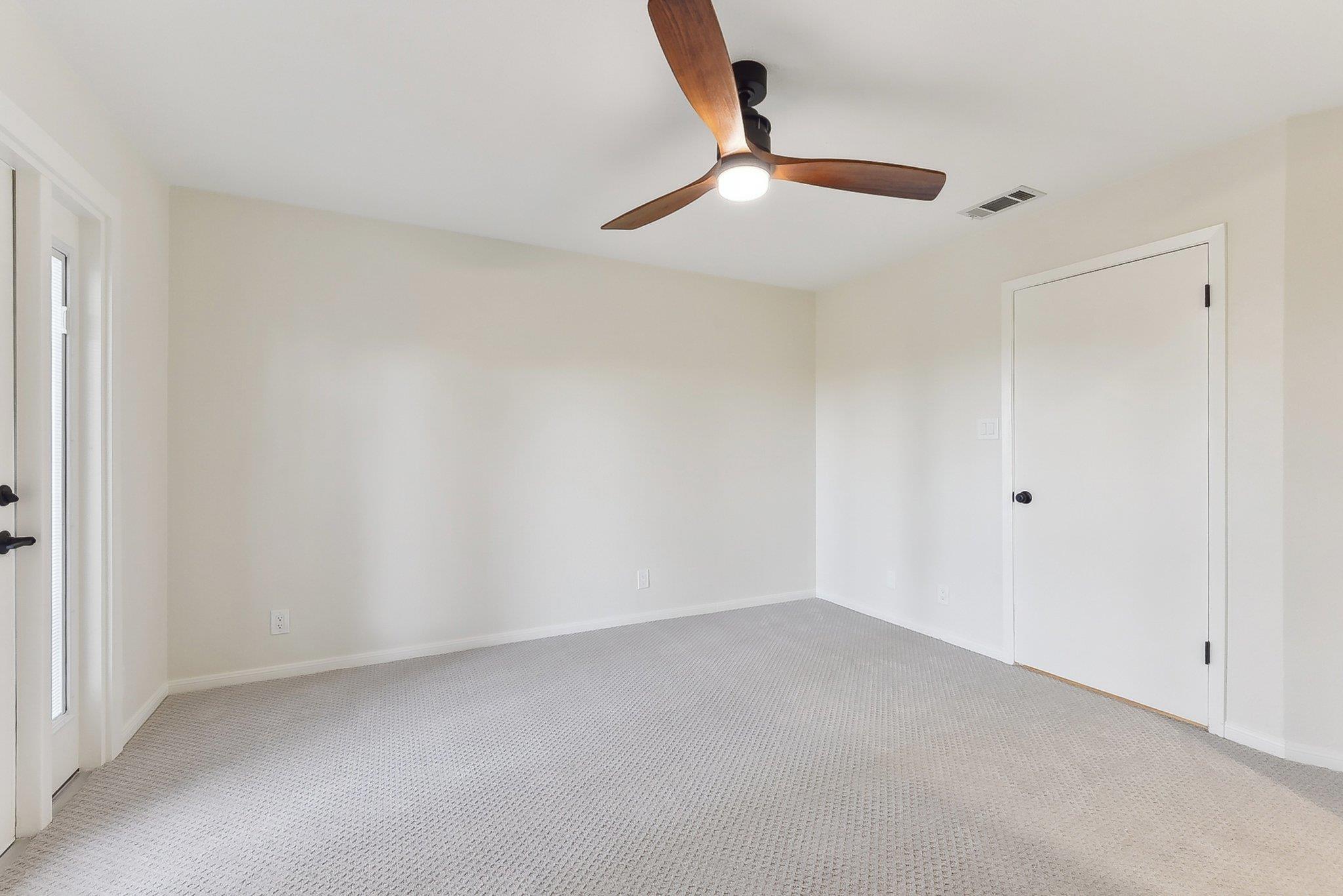101 Mesa Dr, Wimberley, TX 78676