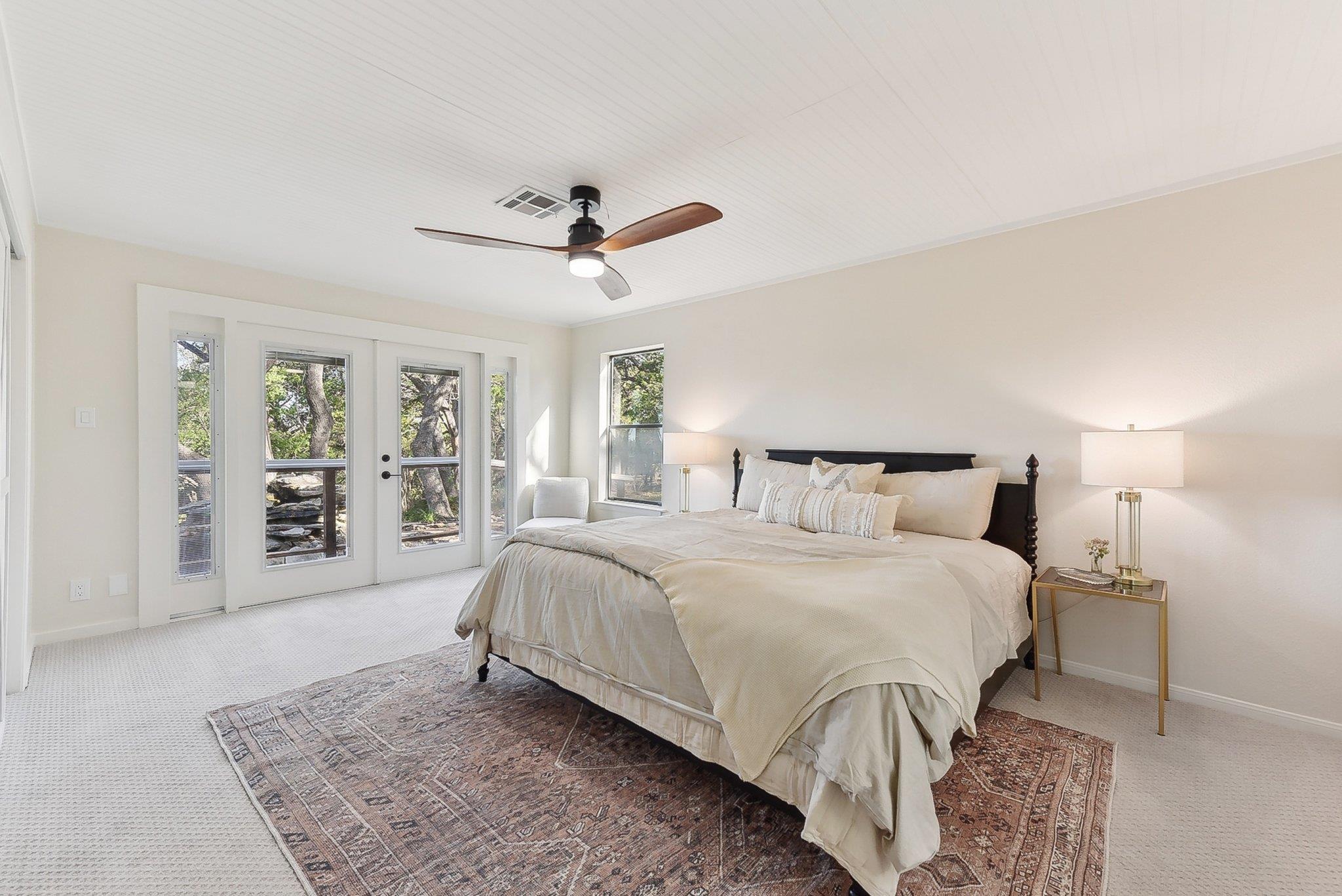 101 Mesa Dr, Wimberley, TX 78676