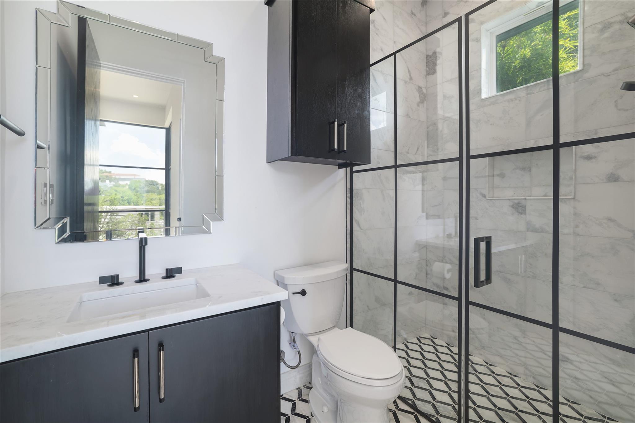 2701 Toro Canyon Rd # B, Austin, TX 78746