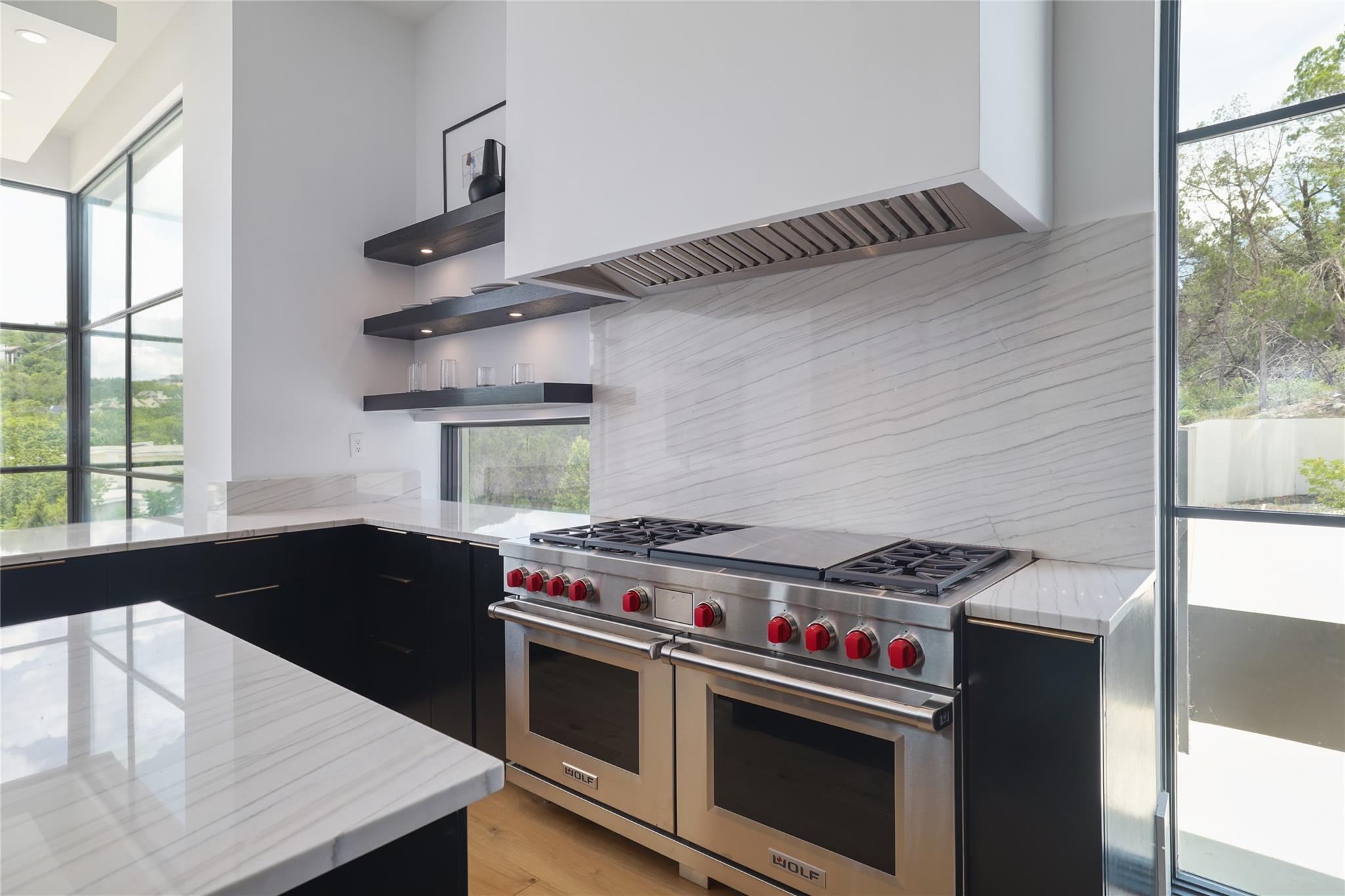 2701 Toro Canyon Rd # B, Austin, TX 78746