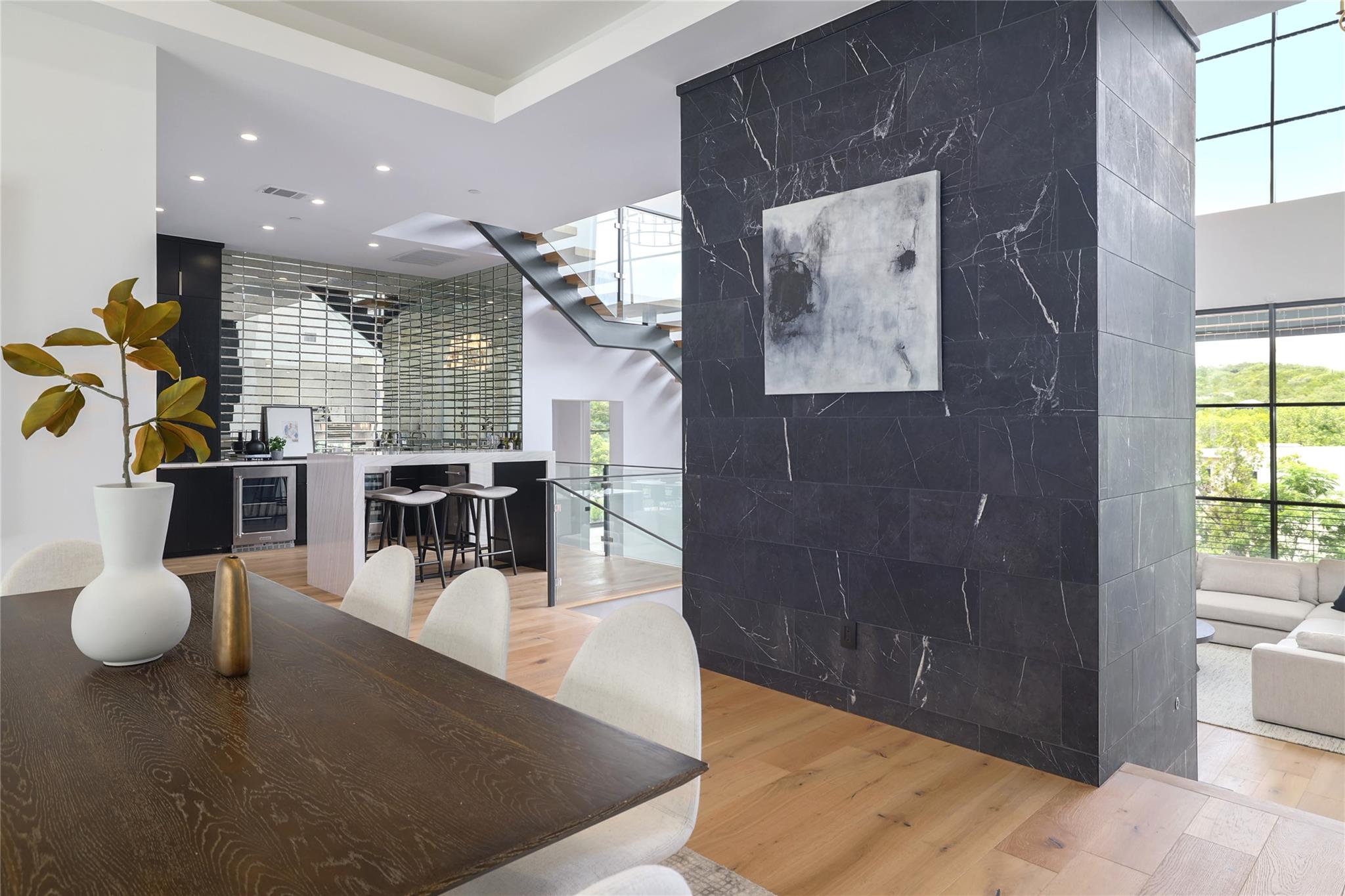 2701 Toro Canyon Rd # B, Austin, TX 78746