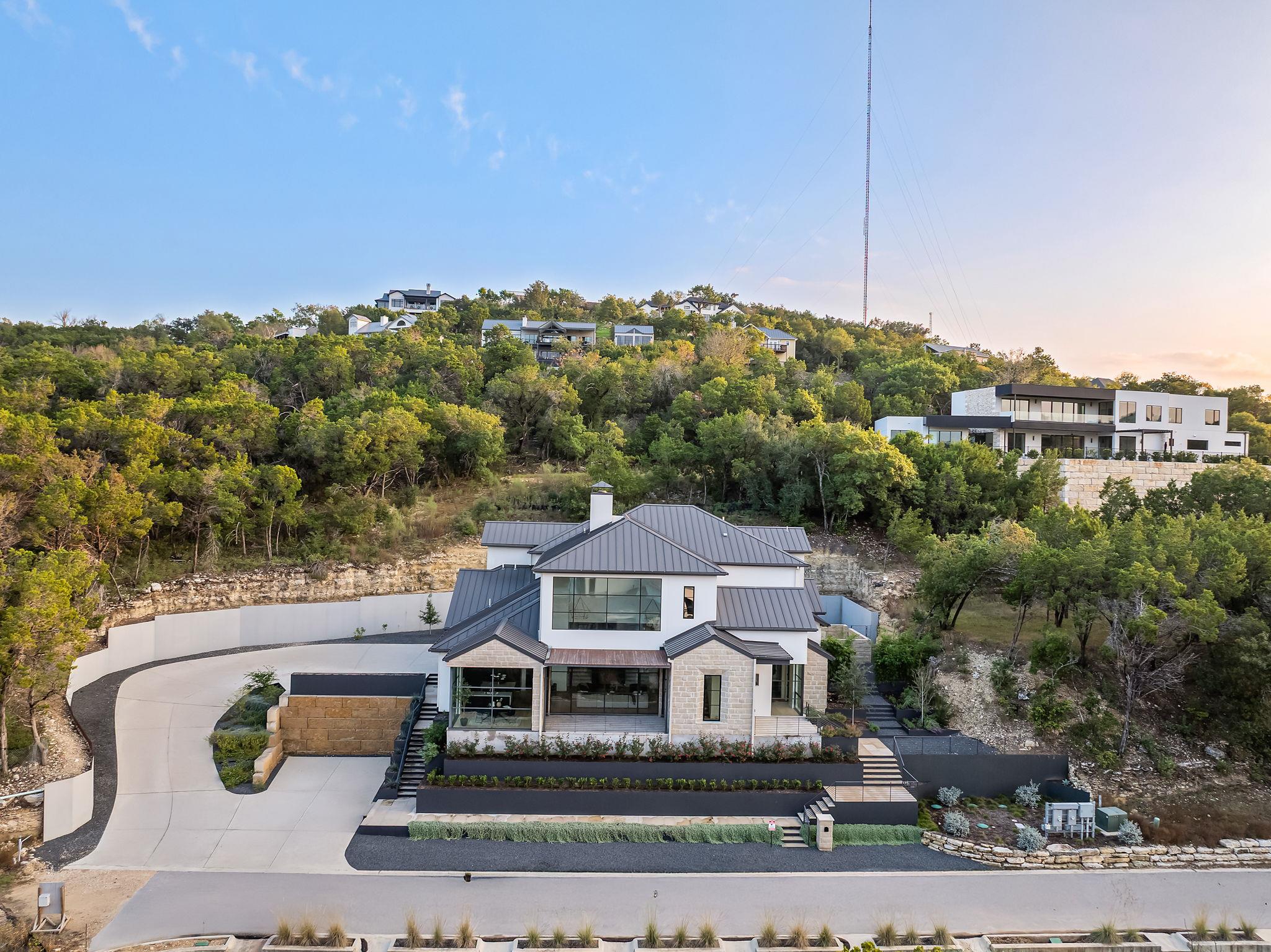 2701 Toro Canyon Rd # B, Austin, TX 78746