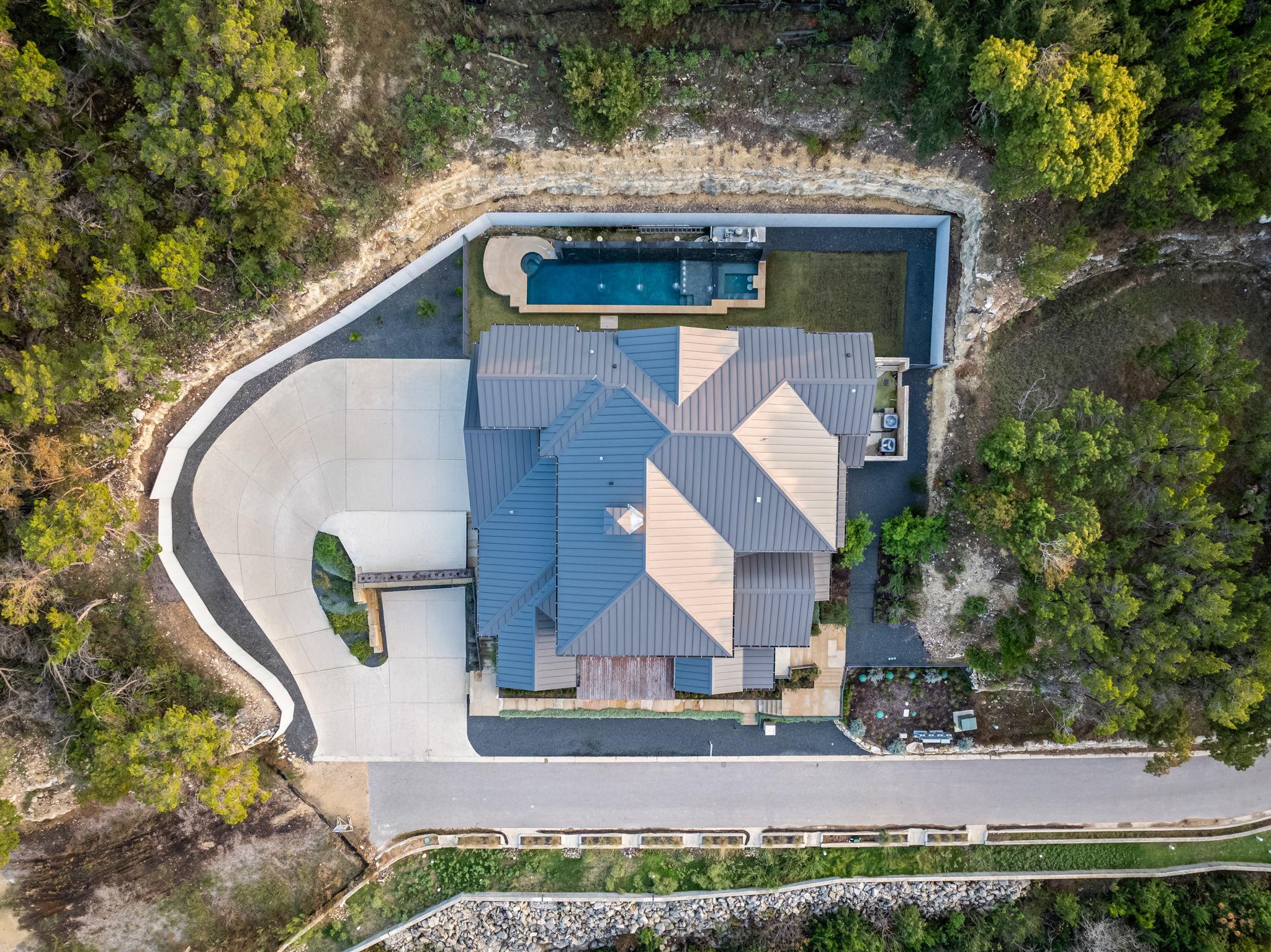 2701 Toro Canyon Rd # B, Austin, TX 78746