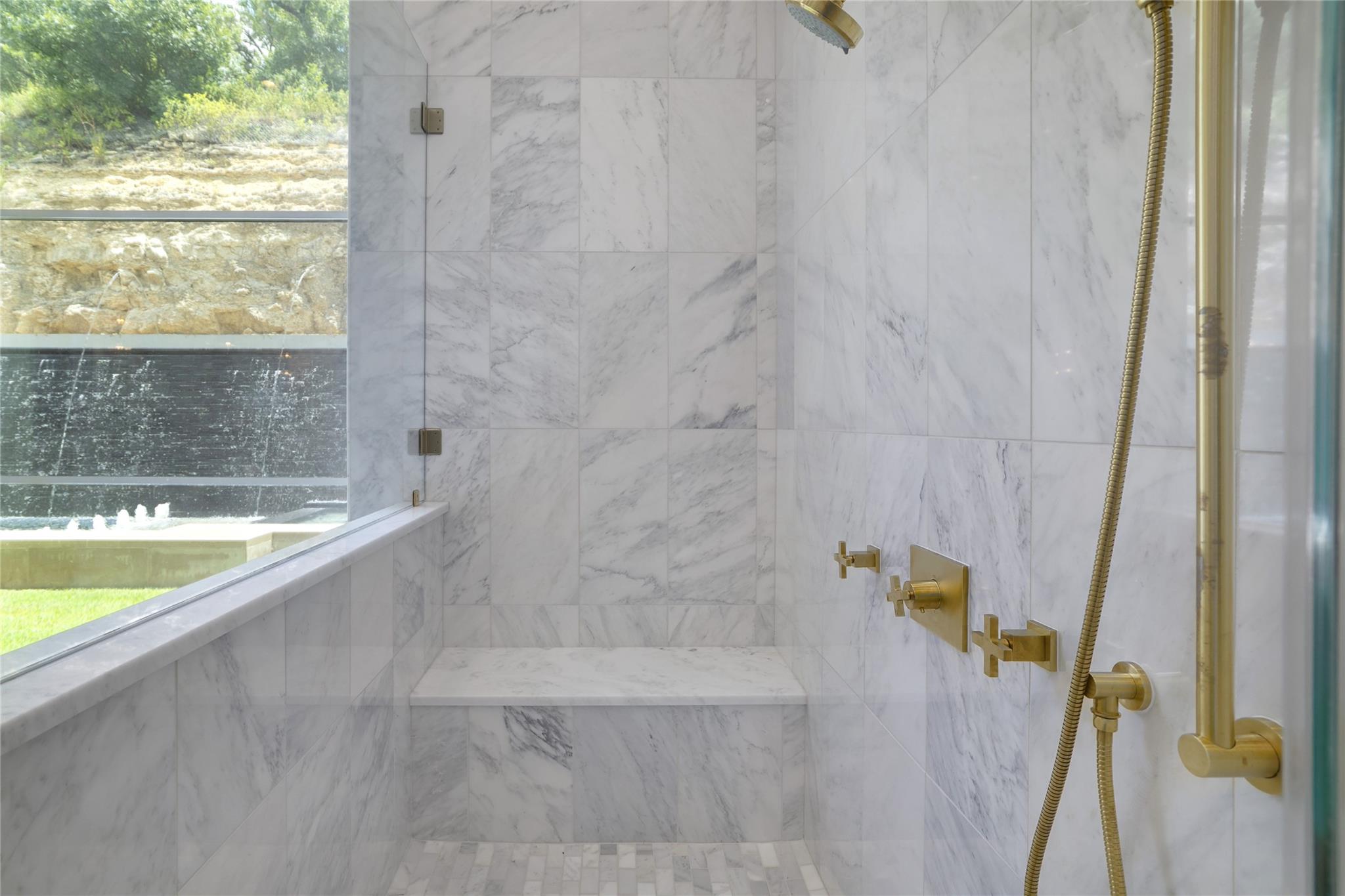 2701 Toro Canyon Rd # B, Austin, TX 78746