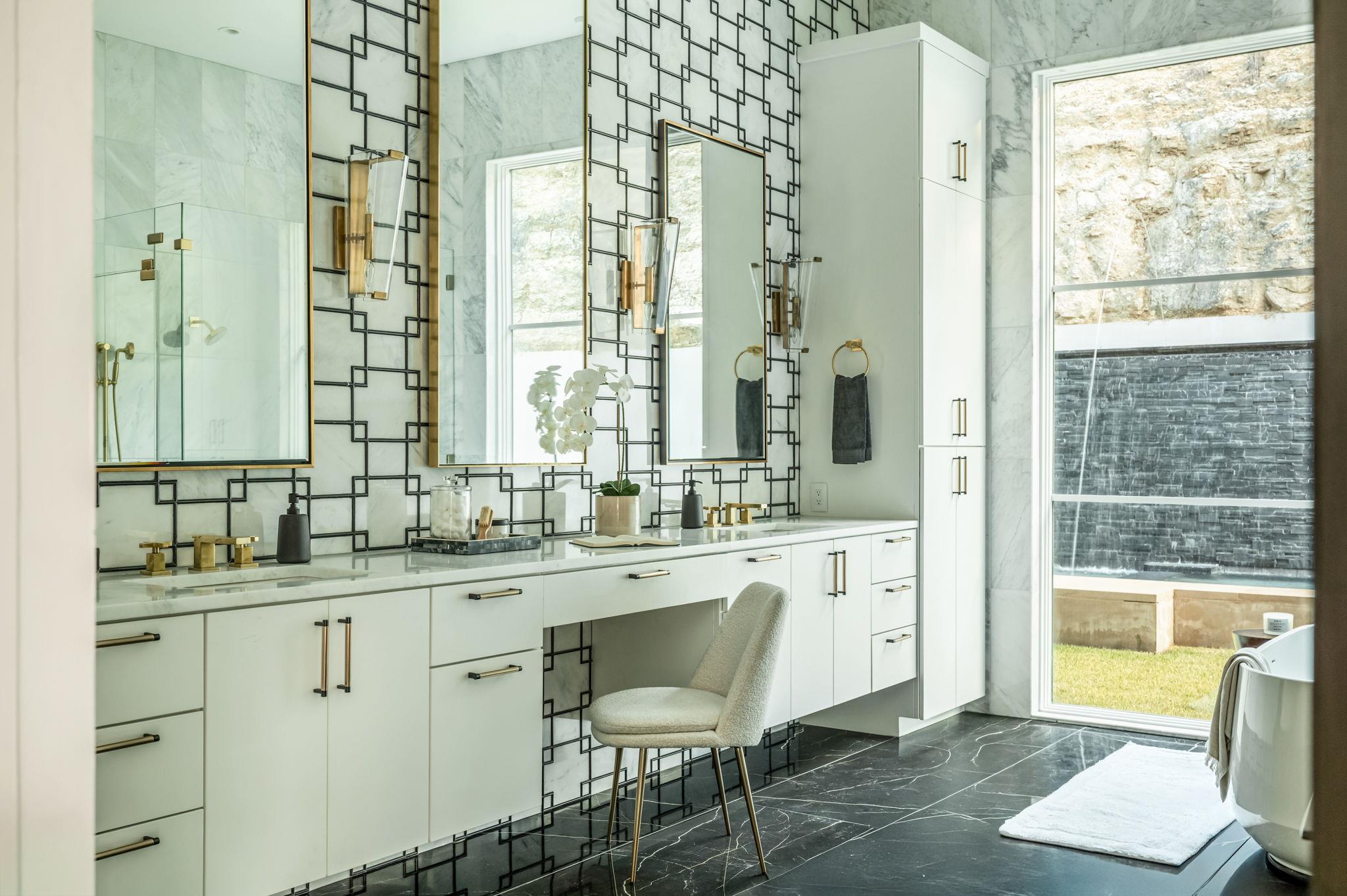 2701 Toro Canyon Rd # B, Austin, TX 78746