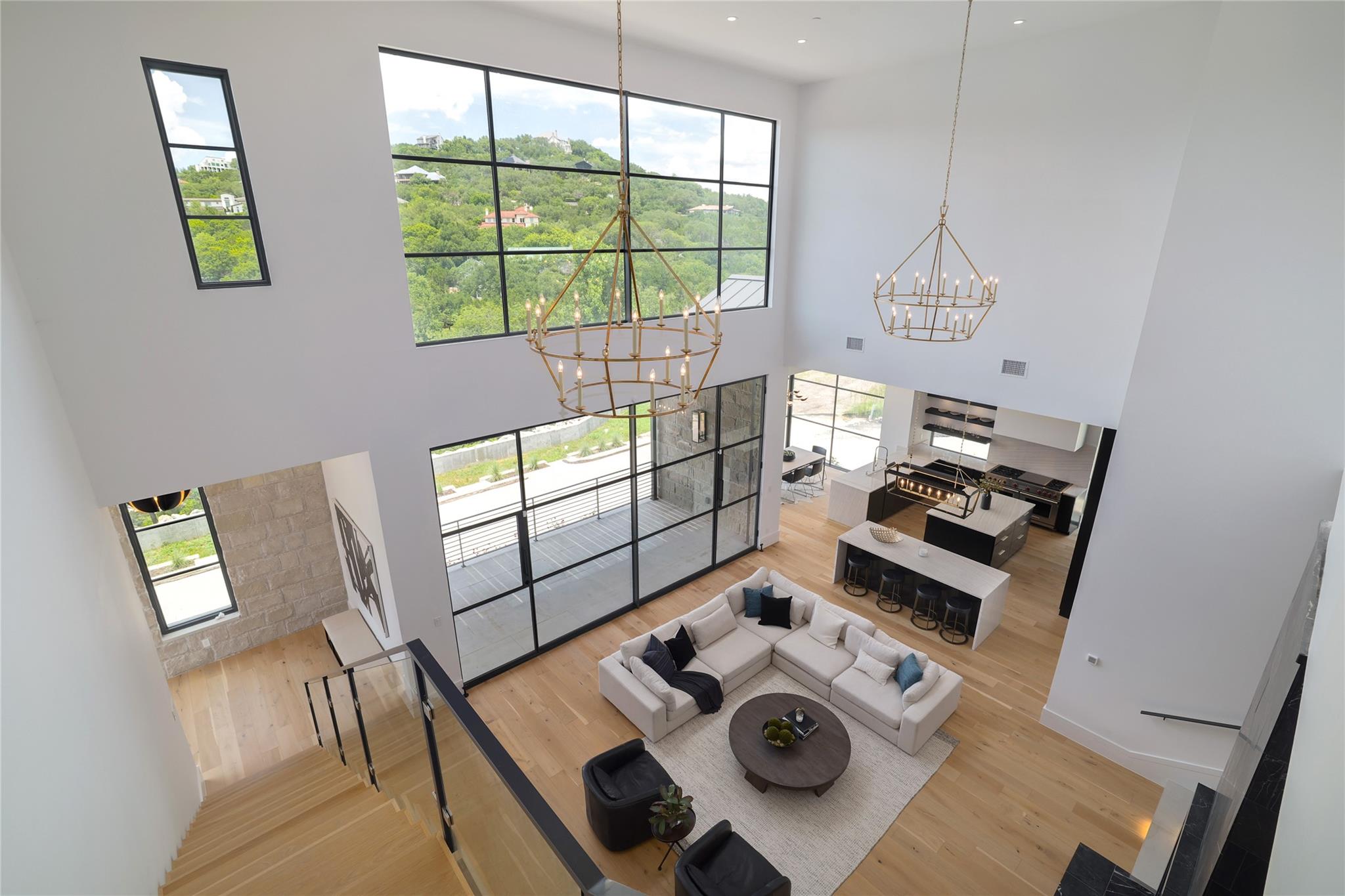 2701 Toro Canyon Rd # B, Austin, TX 78746