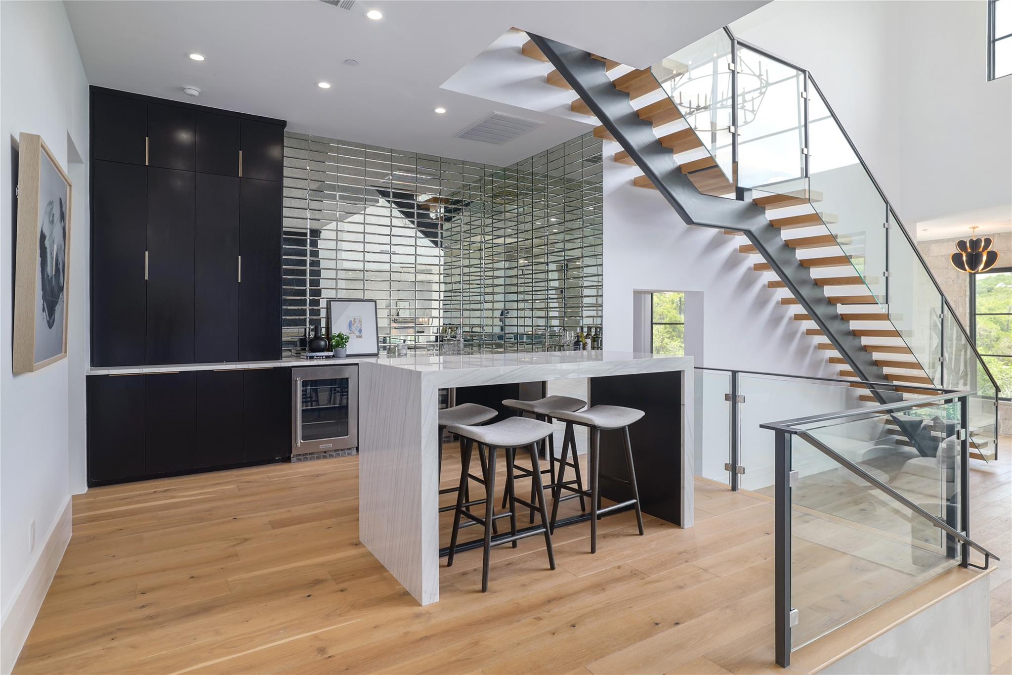 2701 Toro Canyon Rd # B, Austin, TX 78746