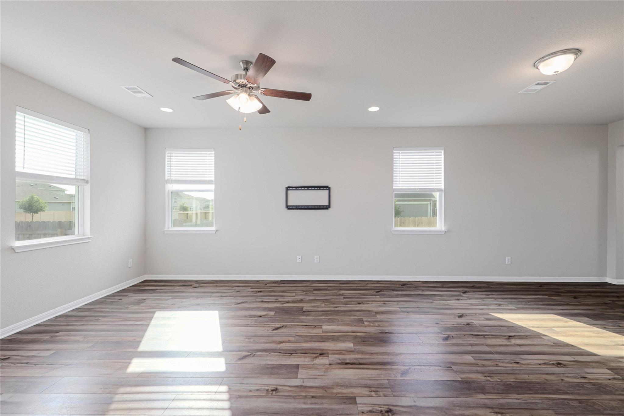 12103 Tolson Dr, Manor, TX 78653