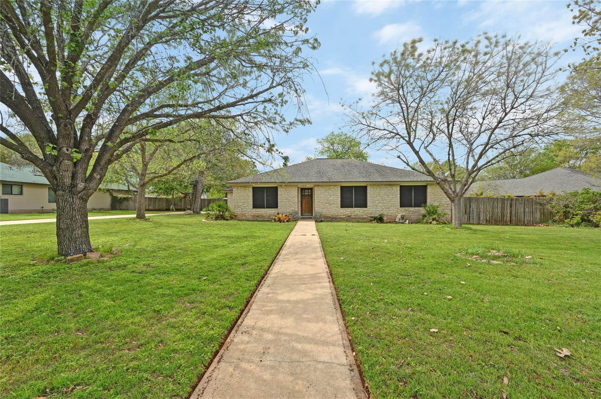 11416 Sundown Trl, Austin, TX 78739
