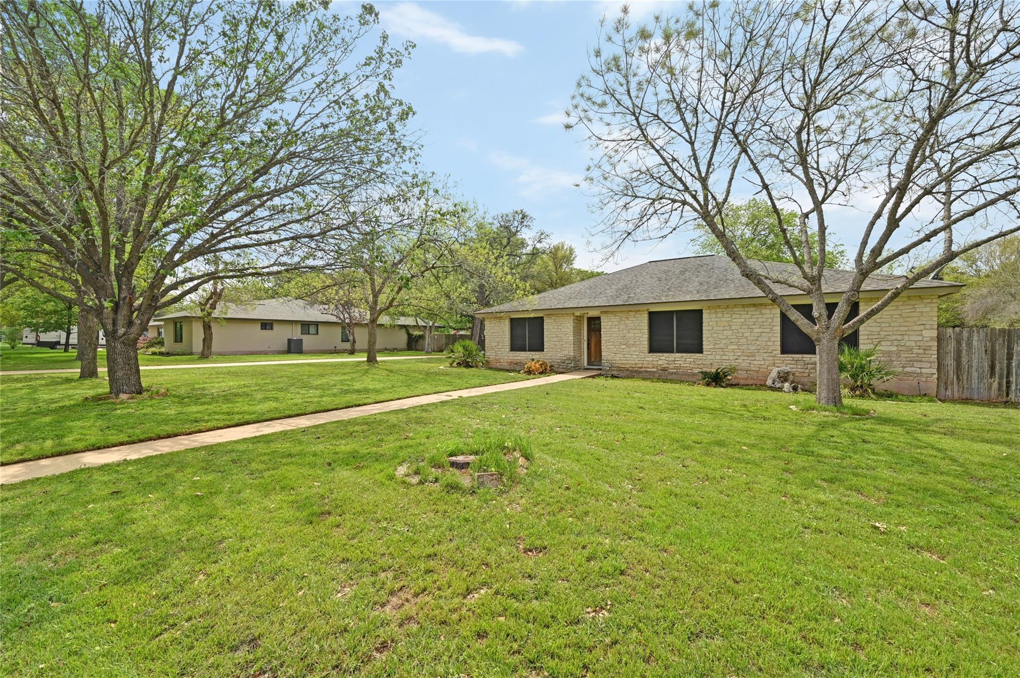 11416 Sundown Trl, Austin, TX 78739