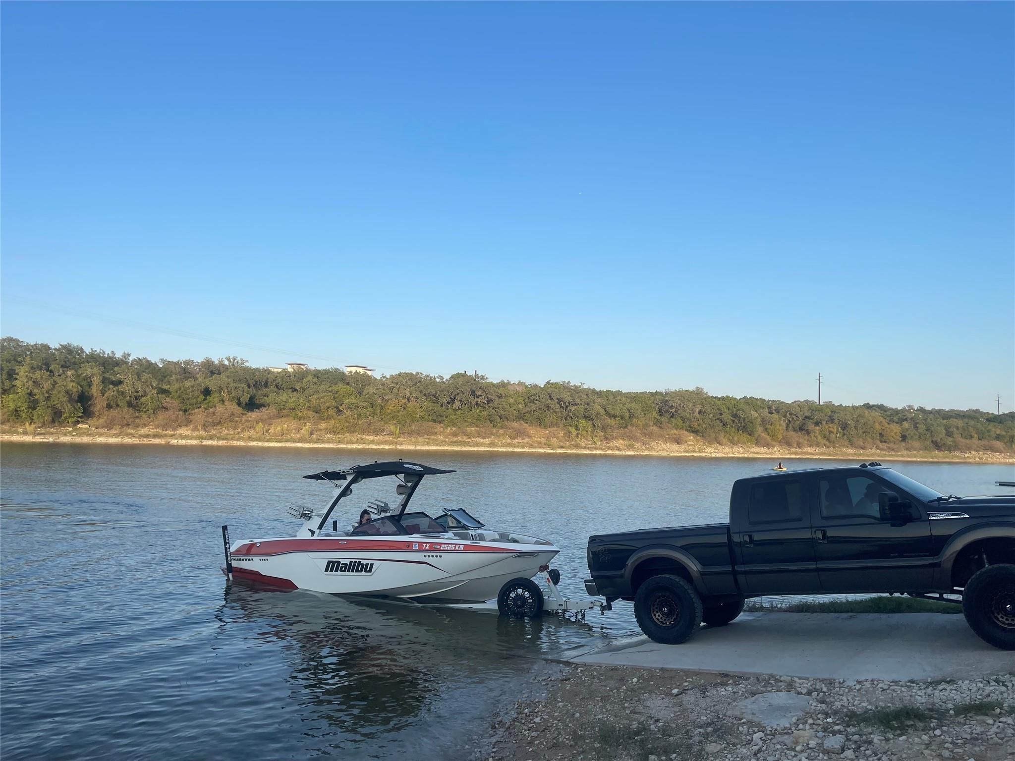 17357 W Beach Rd, Austin, TX 78734