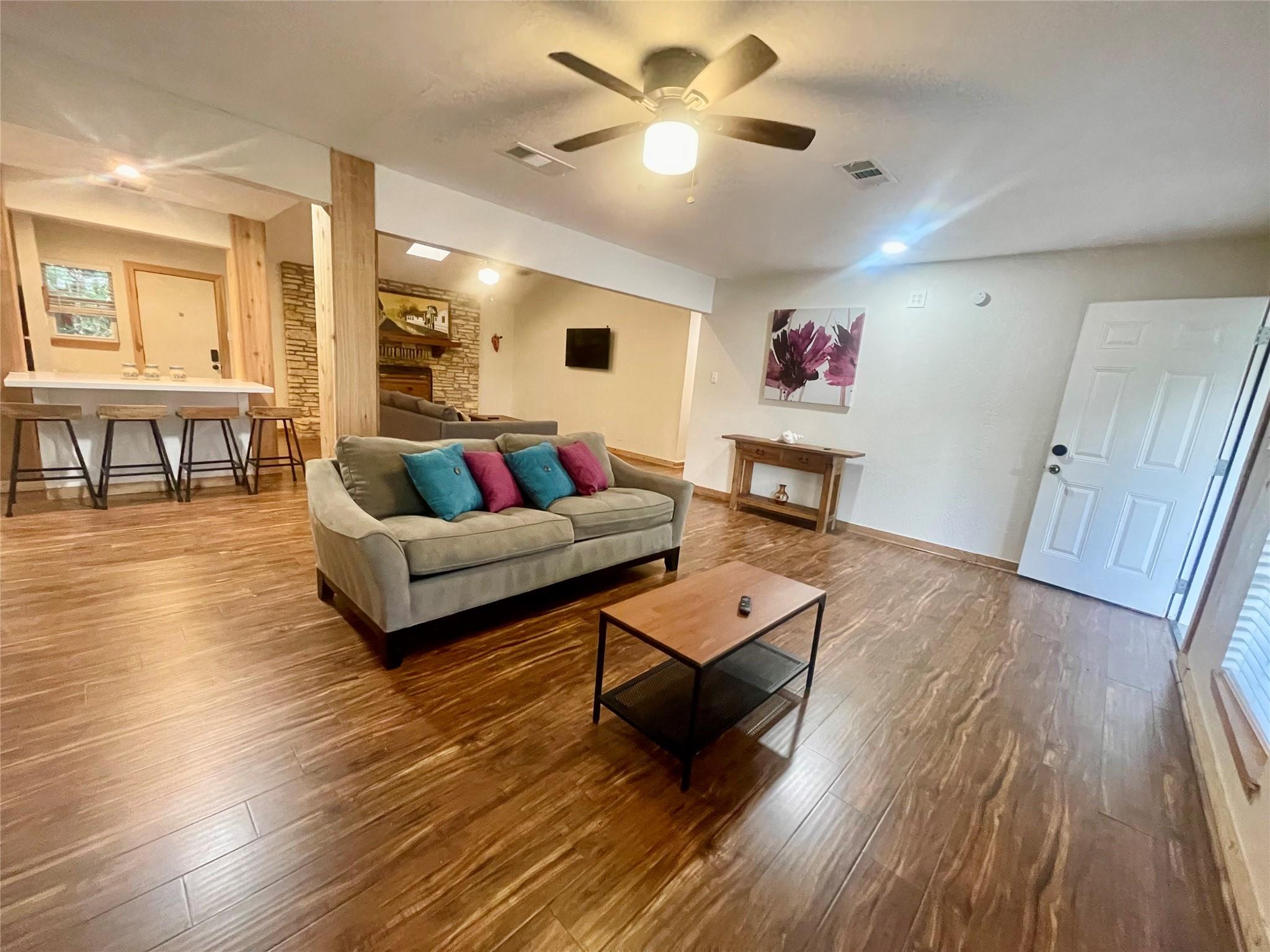 17357 W Beach Rd, Austin, TX 78734