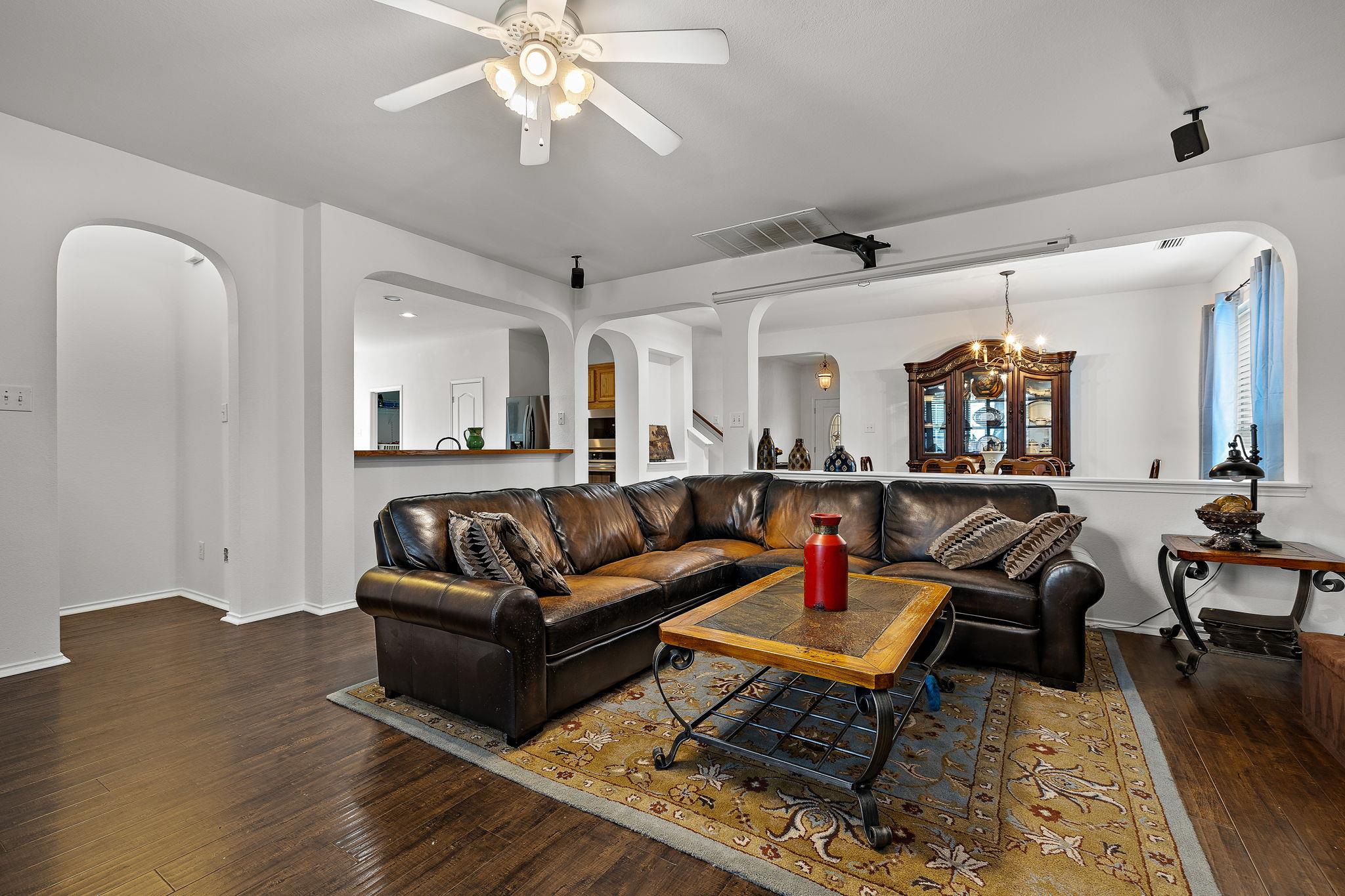 2009 Hanging Rock Dr, Pflugerville, TX 78660