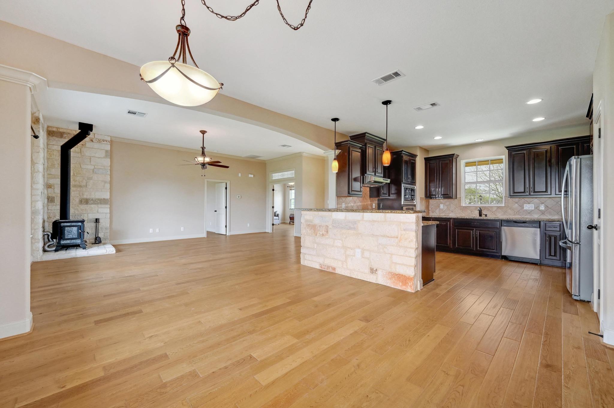 100 Prim Rose, Blanco, TX 78606