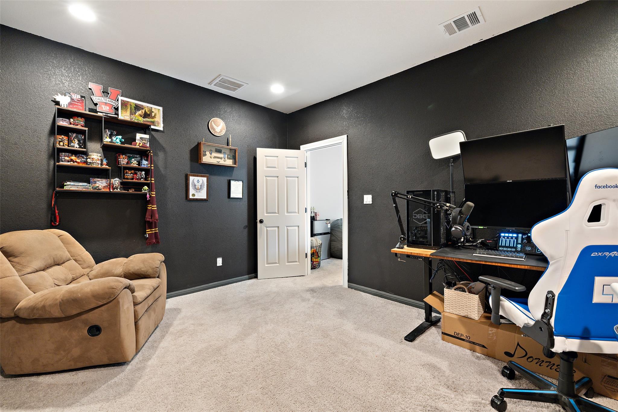 7621 Paruline Dr, Austin, TX 78738