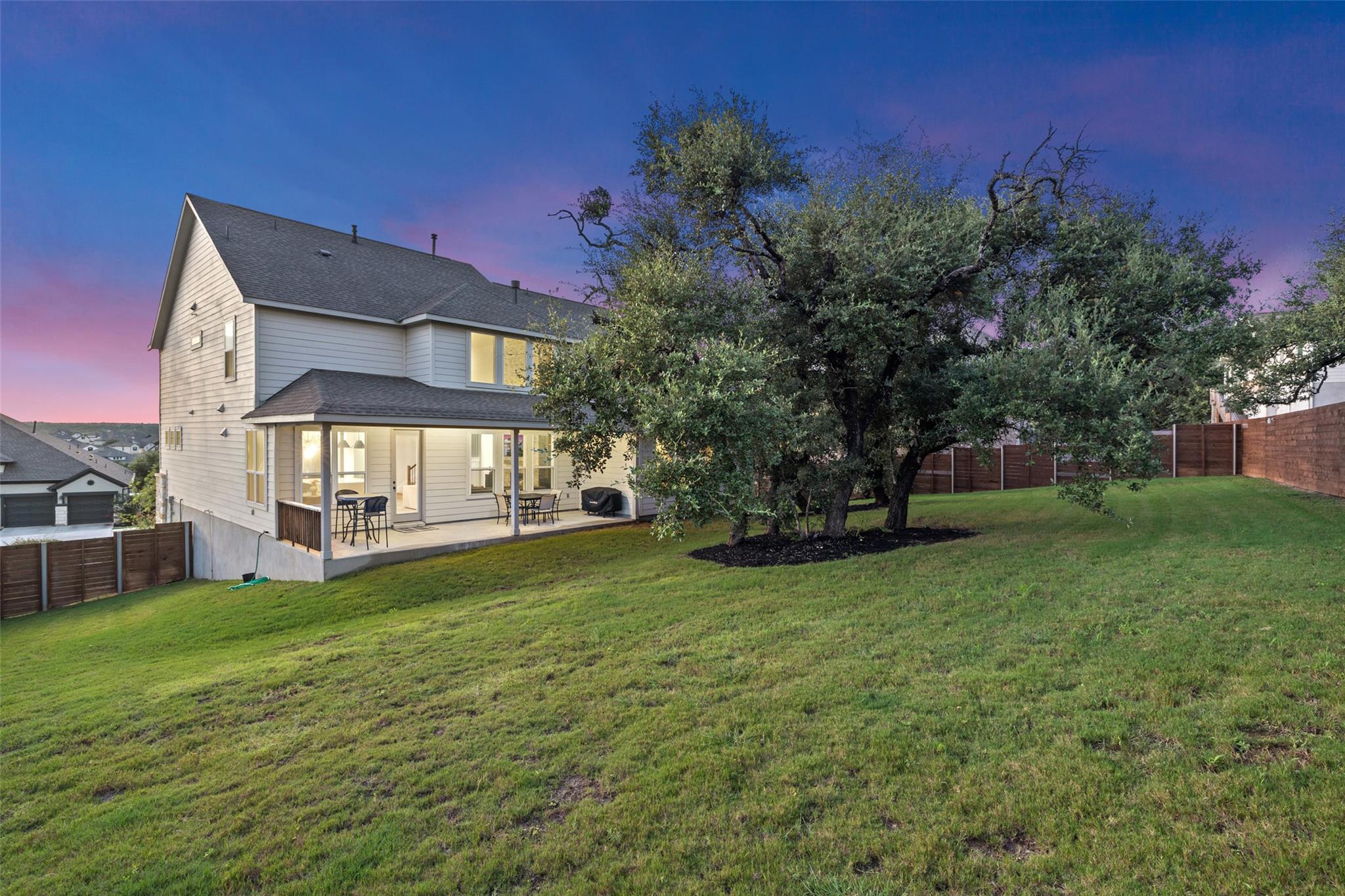 7621 Paruline Dr, Austin, TX 78738
