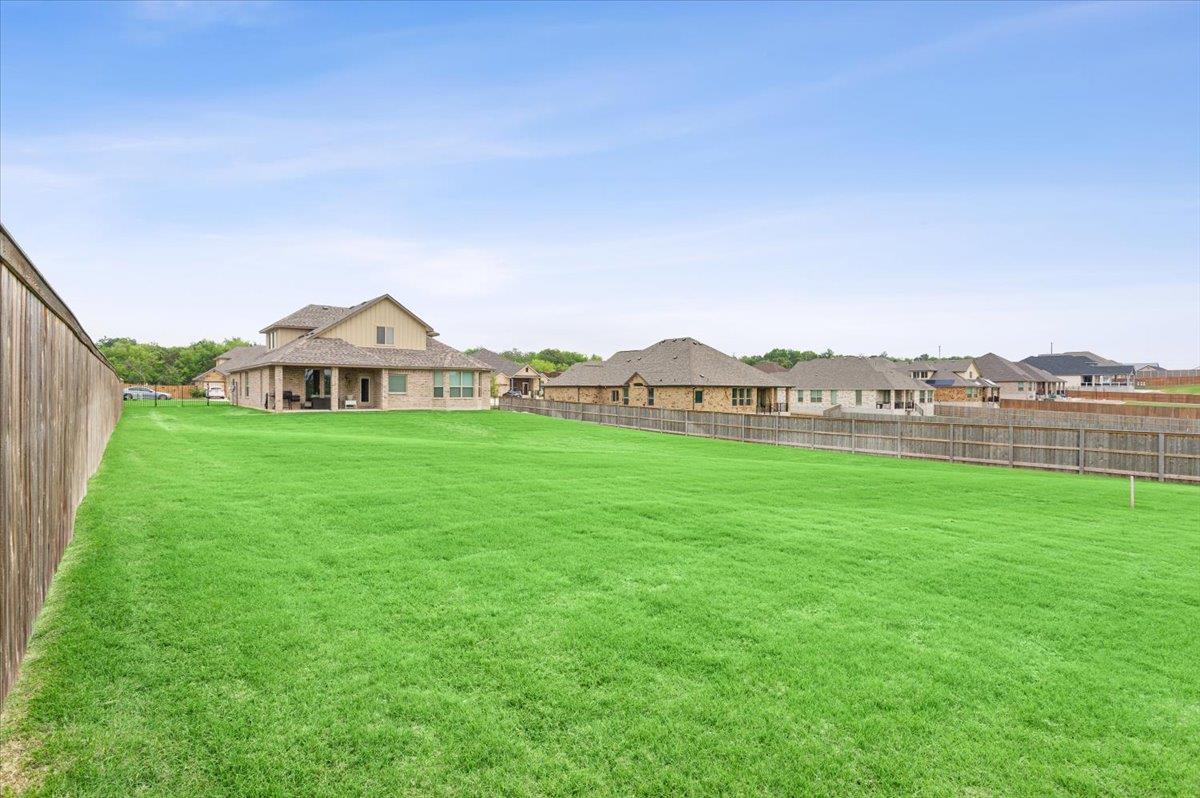 1812 Meadow Crest Dr, Salado, TX 76571