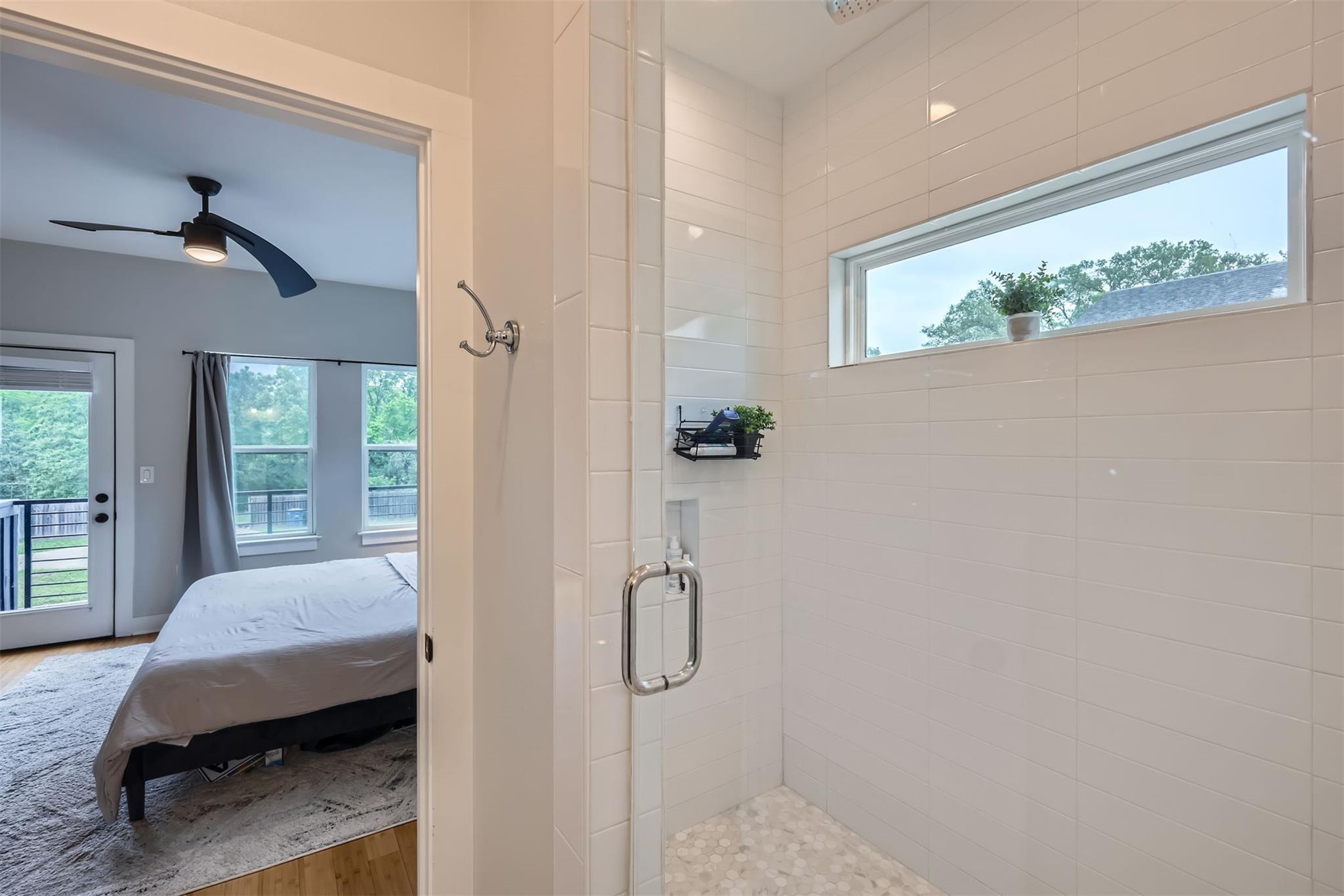 5709 Tura Ln # 1, Austin, TX 78721