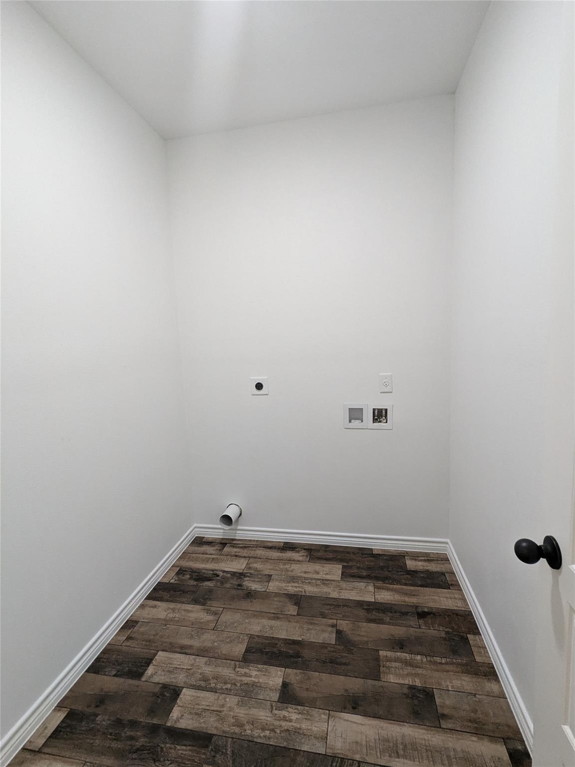 1714 E Avenue G, Lampasas, TX 76550